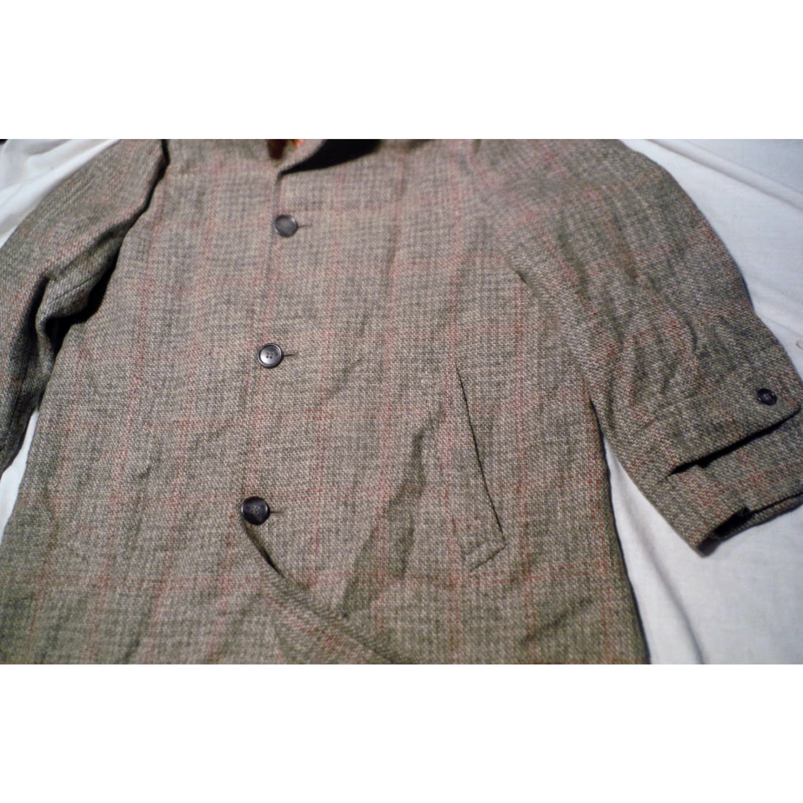 Vintage VINTAGE ALPAGORA Gray Tailored Coat Long Winter Wool 42 Mens 1960s Gray with Red Window Panel Designs 46" Chest 42" Length Size US XS / EU 42 / 0 - 5 Thumbnail