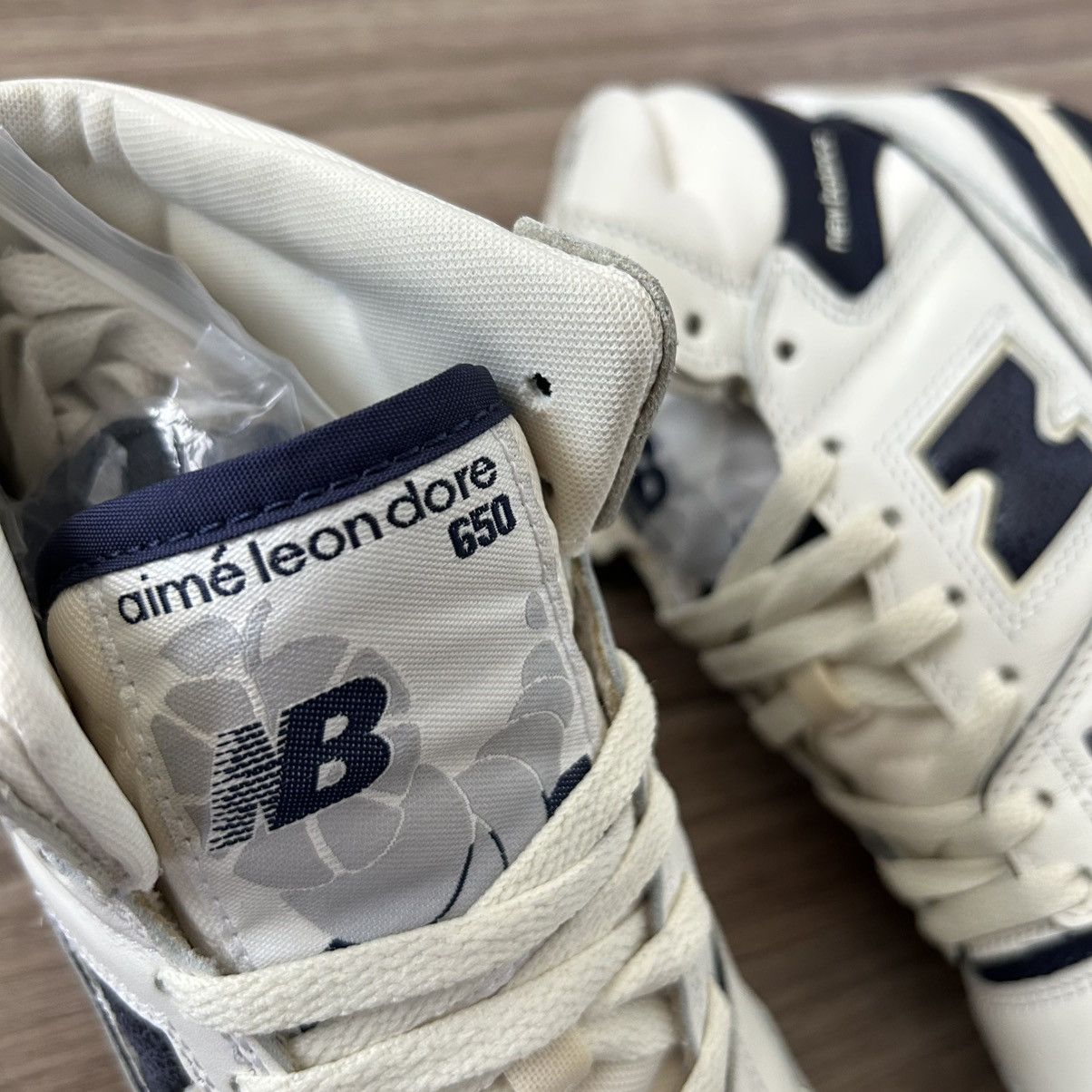 Aime Leon Dore × New Balance 2021 New Balance Aime Leon Dore ‘Navy White’ 650R sz 8M Size US 8 / EU 41 - 4 Thumbnail