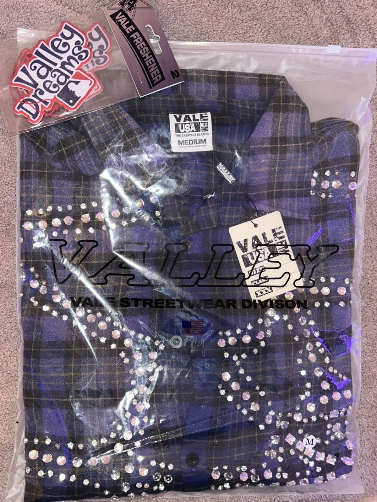 Vale Vale blue flannel , with rhinestone Size US M / EU 48-50 / 2 - 1 Thumbnail