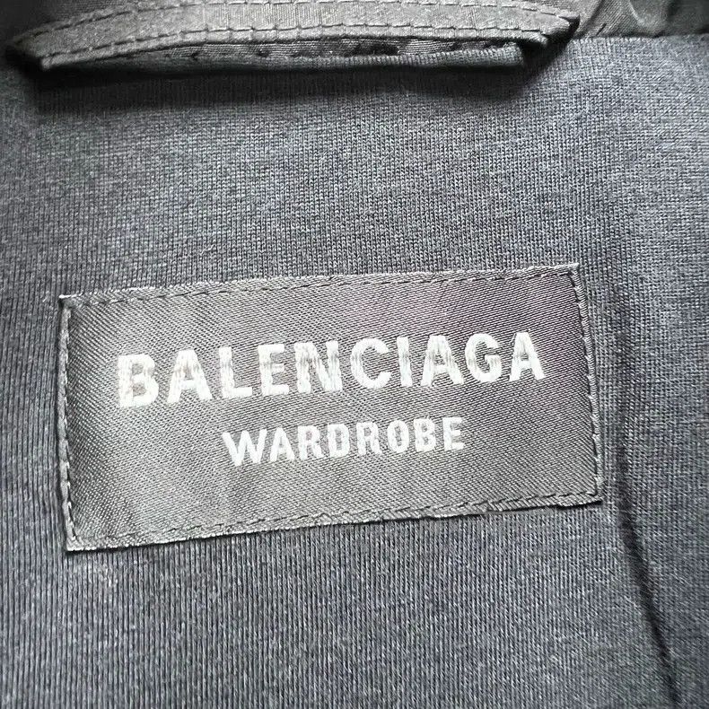 Balenciaga Balenciaga Lightning Letter Hooded Windbreaker Jacket Size US S / EU 44-46 / 1 - 3 Thumbnail