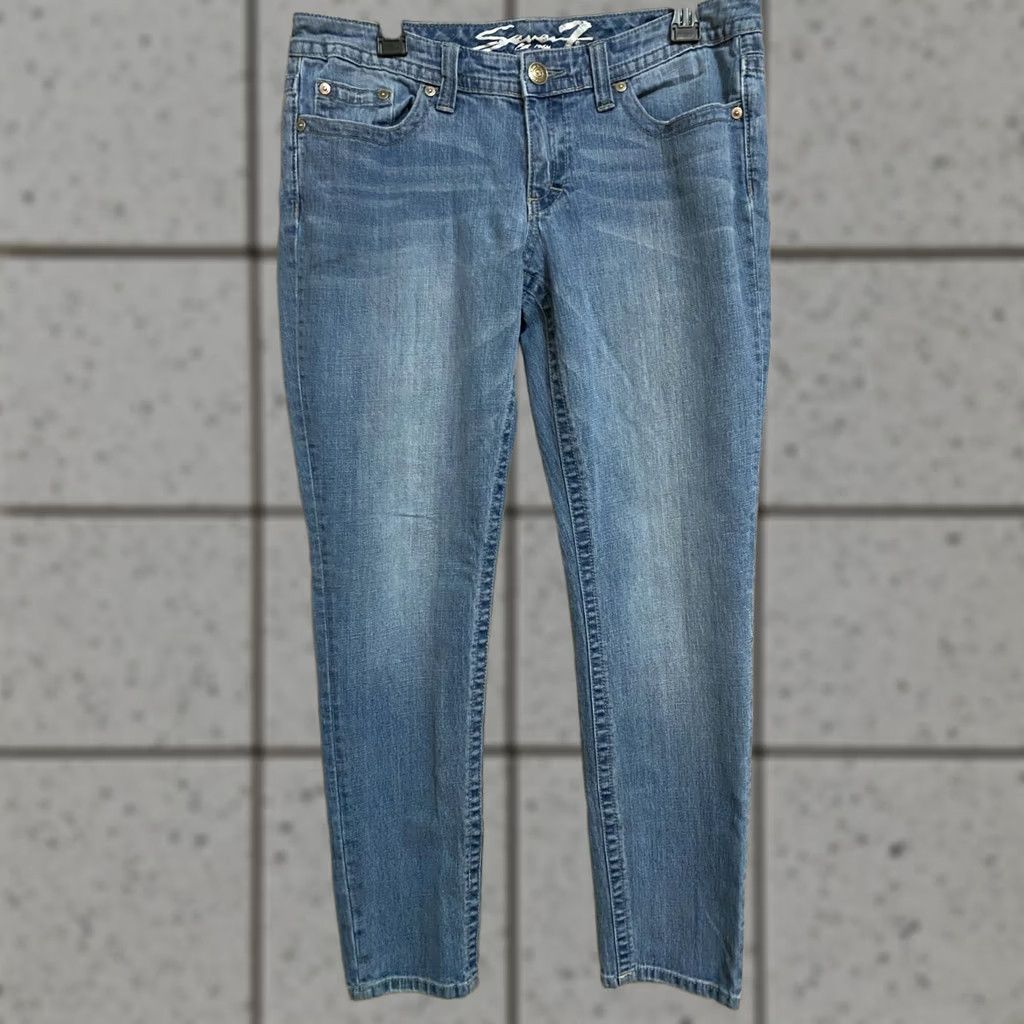 7 For All Mankind 7 For All Mankind Easy Straight Jeans Womens 10 Blue Denim Cotton Spandex Zip Fly 5 Pocket Medium Wash Stretch Size 32" / US 10 / IT 46 - 1 Thumbnail