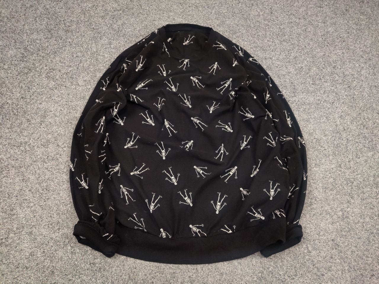 If Six Was Nine Vtg Japan Fleece Sweatshirt Skeleton Le Grande Bleu L.G.B. Size US M / EU 48-50 / 2 - 2 Thumbnail