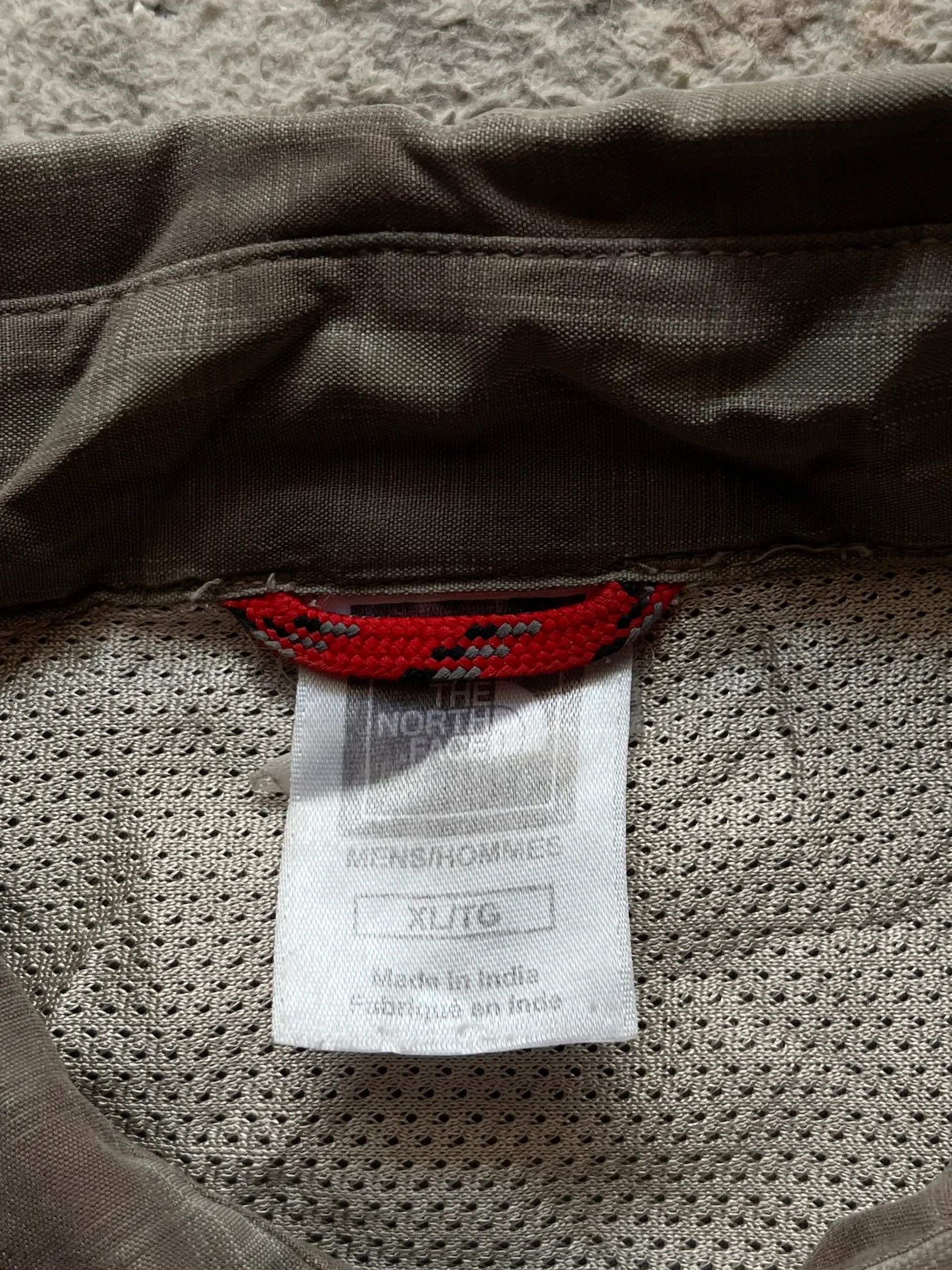 The North Face The North Face Sz XL Outdoor Shirt Rare Size US XL / EU 56 / 4 - 2 Thumbnail