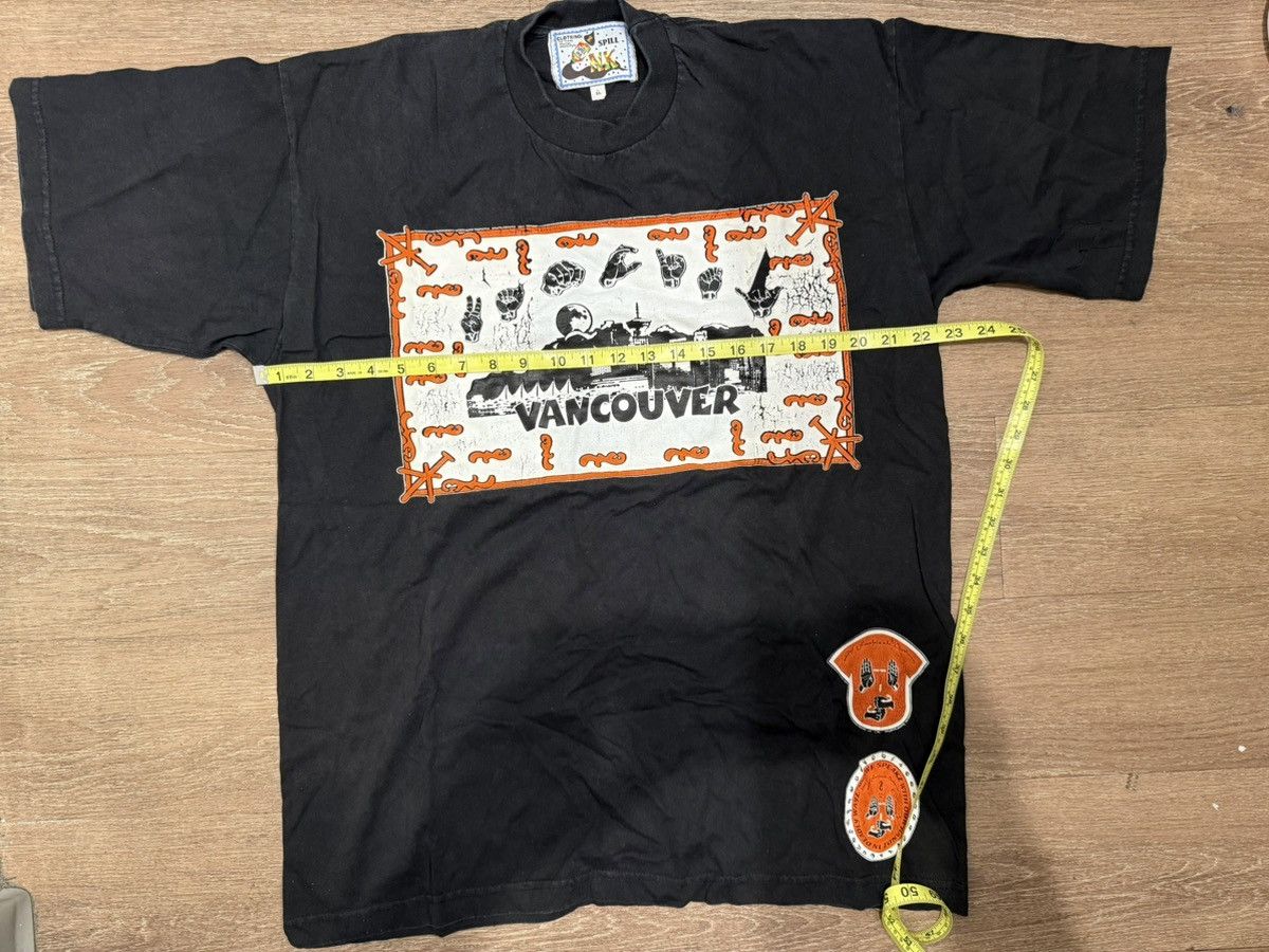 Vintage ***FINAL DROP***RARE 00 VANCOUVER BC CANADA “HANDZ” SHIRT XL Size US XL / EU 56 / 4 - 1 Thumbnail