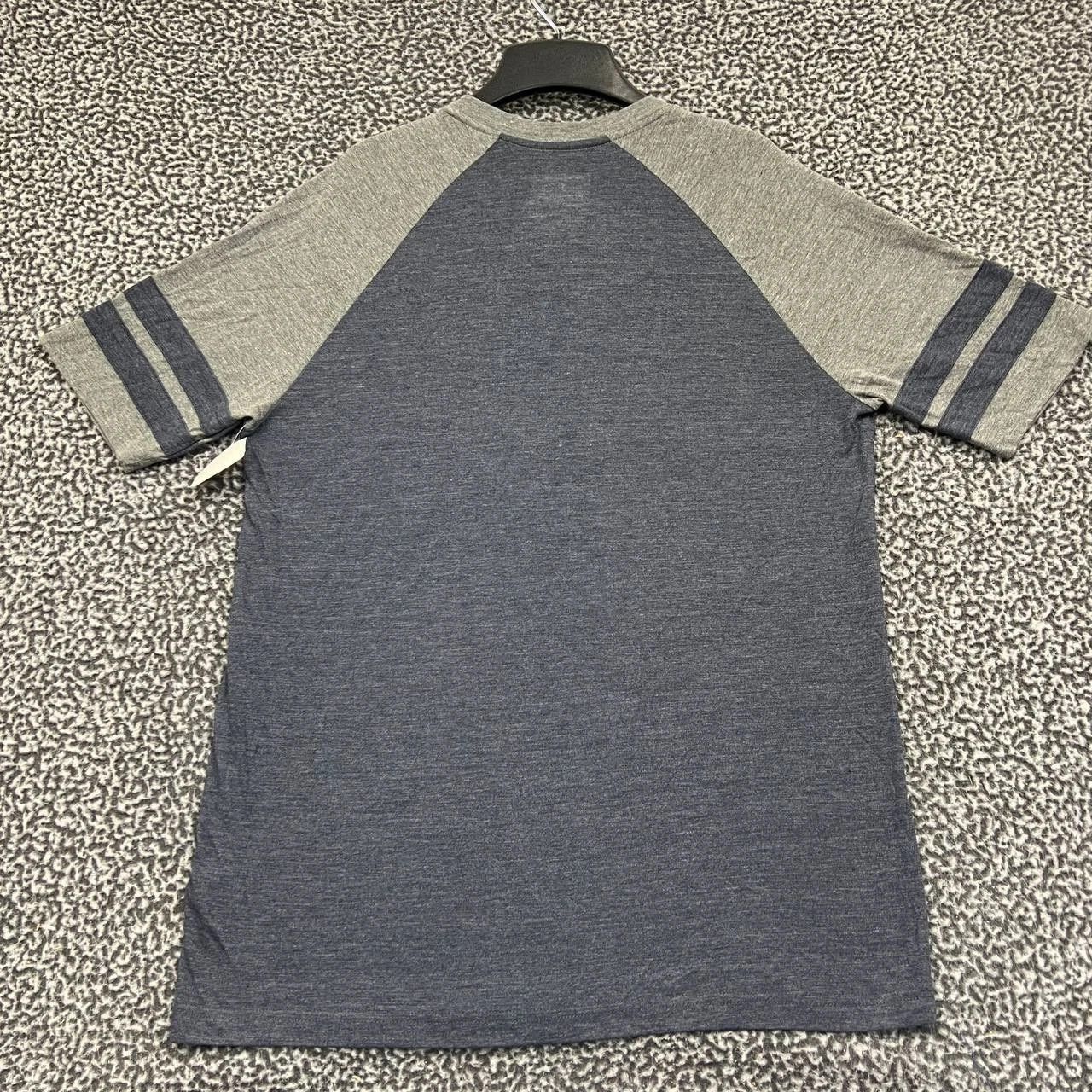Other Memphis Grizzlies Shirt Men Gray Short Sleeve Crew Neck L Size US L / EU 52-54 / 3 - 2 Thumbnail