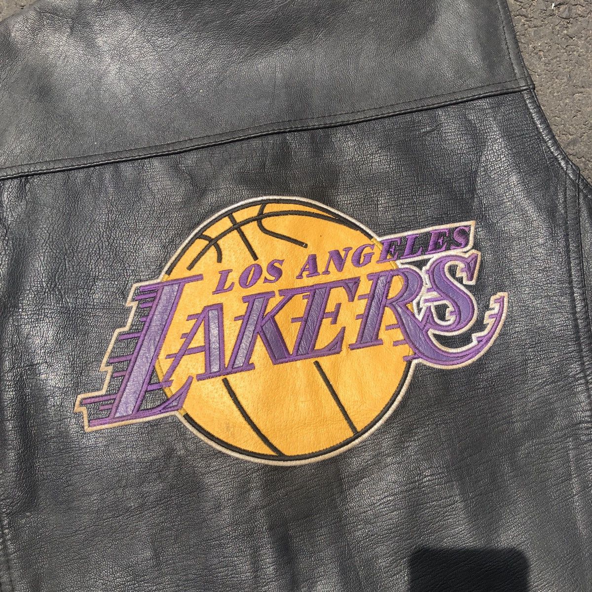 Leather × NBA RARE VEST LAKERS LEATHER Size US XL / EU 56 / 4 - 3 Thumbnail