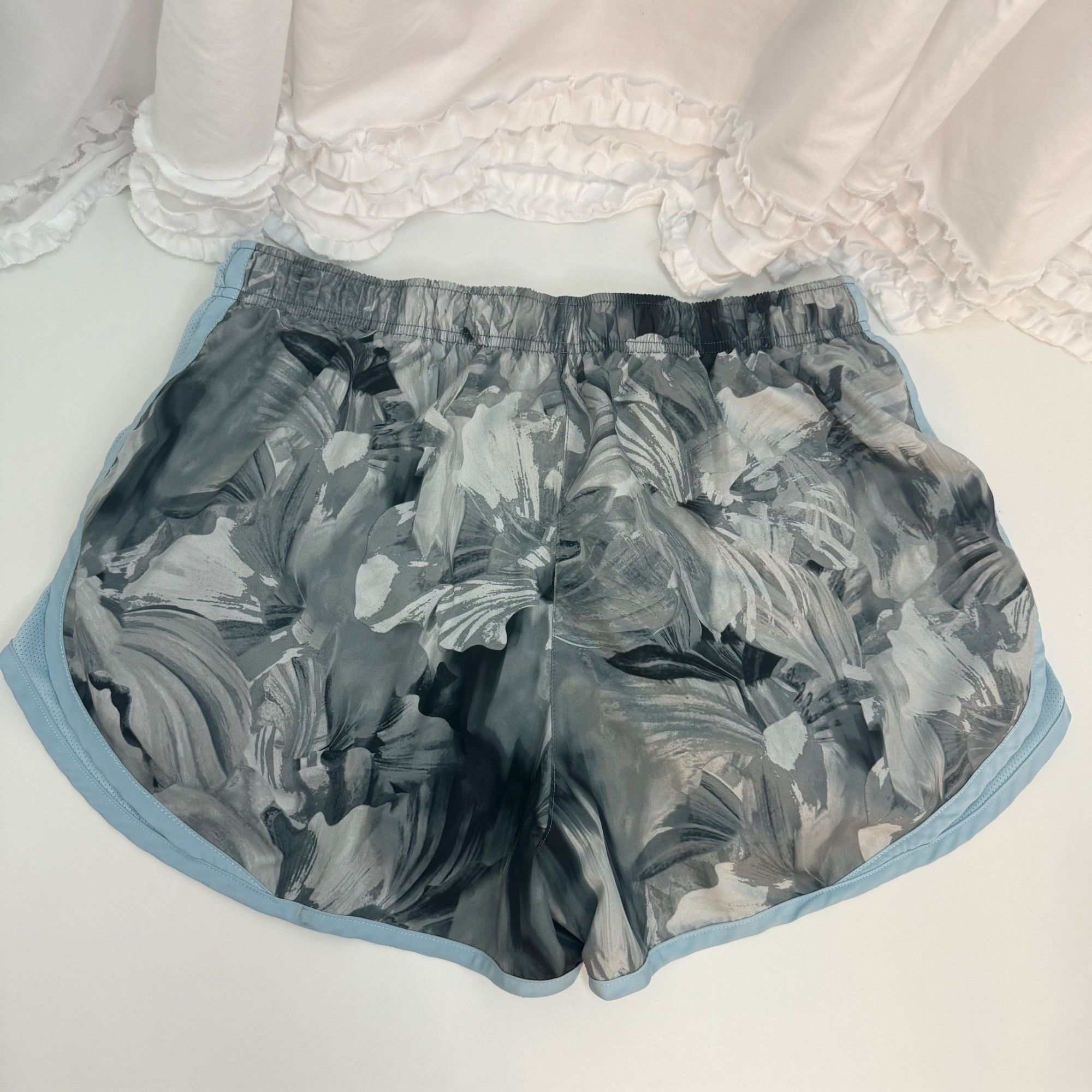 Nike Nike Dri-Fit Womens Athletic Running Shorts XL Blue Gray Flo Size 28" / US 6 / IT 42 - 3 Thumbnail