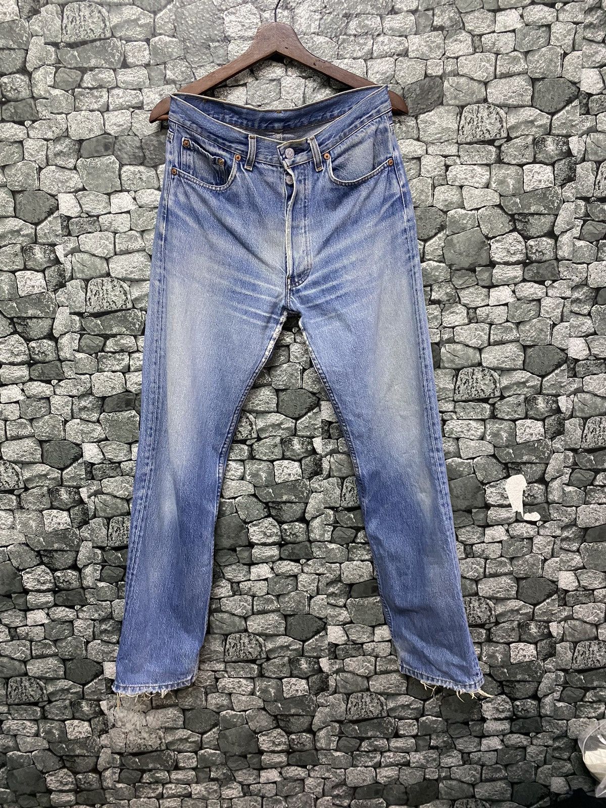 image of Distressed Denim x Levis Best Offervintage 90's Levi’S 501 Xx Button 555 Denim in Blue (Size 32)