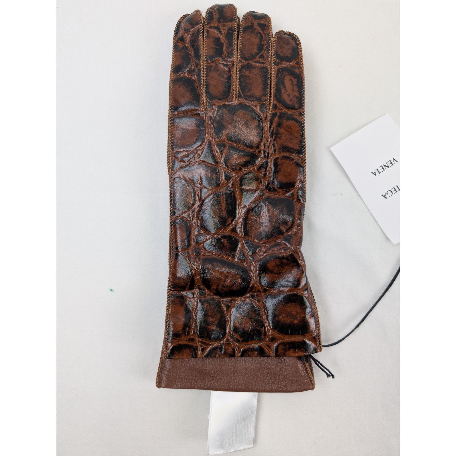 Bottega Veneta o1rshd1 Q:3 / Size: 8 / Embossed Croc Leather Gloves Barrel Size ONE SIZE - 2 Thumbnail