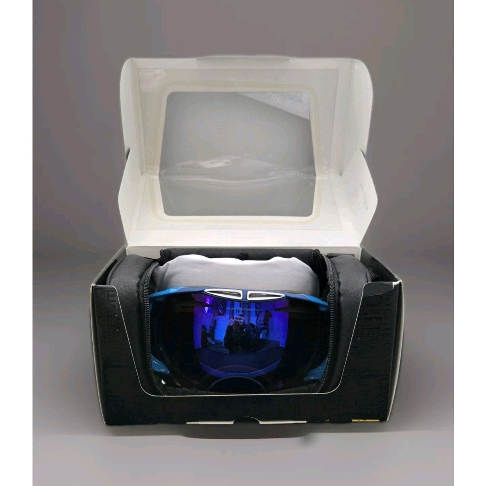 Oakley Oakley Vintage Goggles Airbrake Iridium Anti Fog Lens & Case Size 36 - 18 Thumbnail