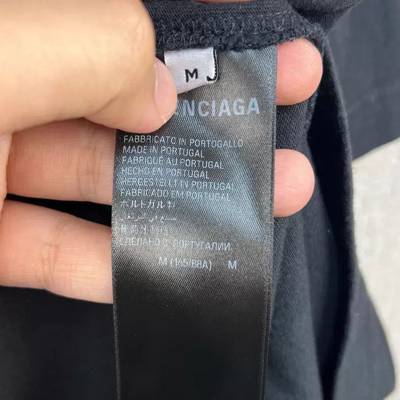 Balenciaga Balenciaga Polaroid photo print round neck loose short-sle Size US M / EU 48-50 / 2 - 5 Thumbnail