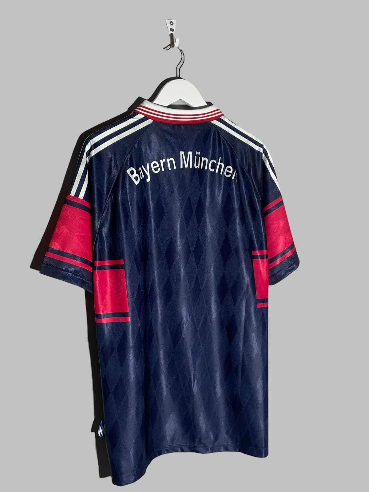 Adidas × Vintage Bayern Munchen Adidas 1997/99 Home VIN Football Shirt Size US XL / EU 56 / 4 - 11 Thumbnail