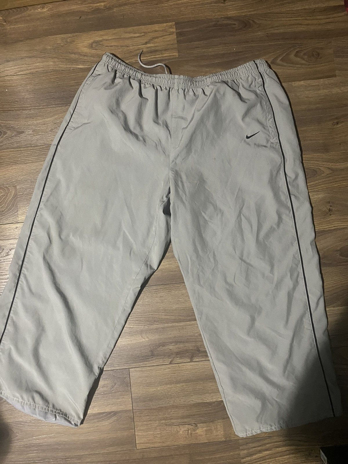 Nike Vintage Nike Cream Baggy Track Pants Size US 38 / EU 54 - 1 Thumbnail