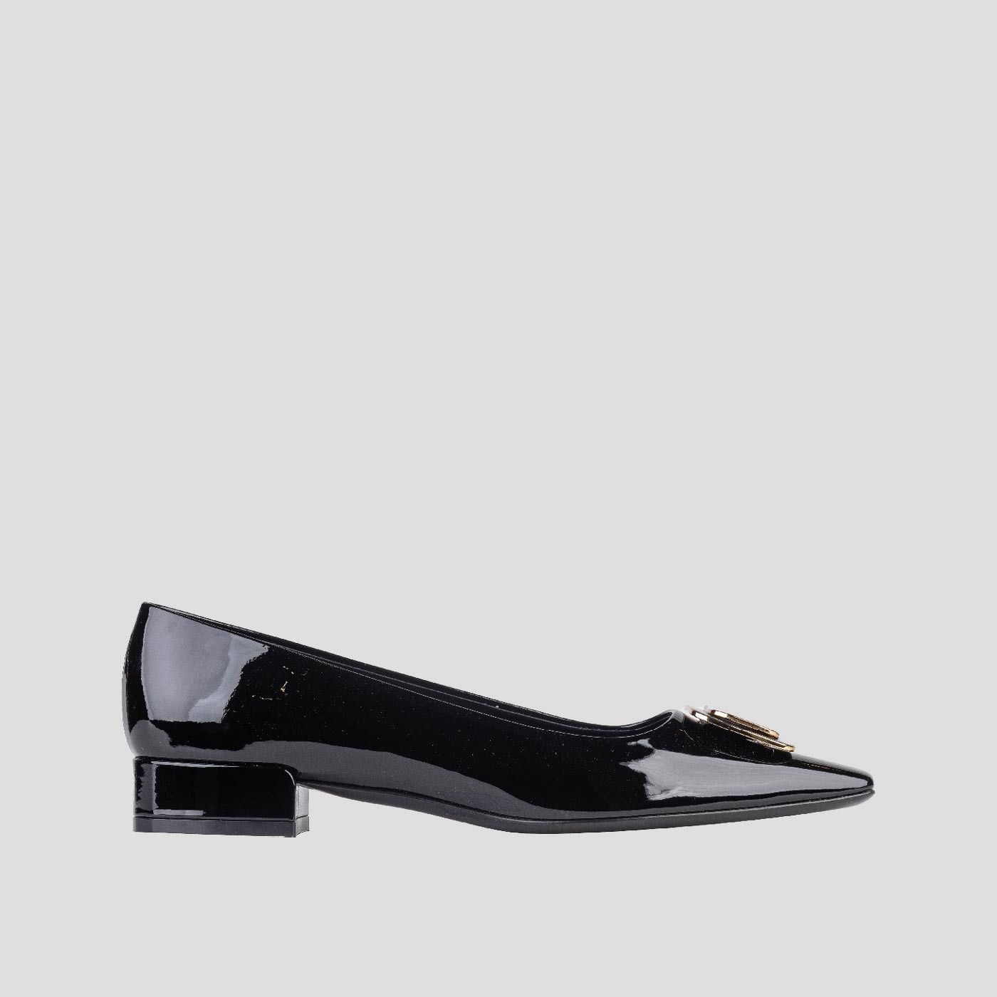 Salvatore Ferragamo o1y0426 Ballet Flats in Black Size US 5.5 / IT 35.5 - 1 Thumbnail