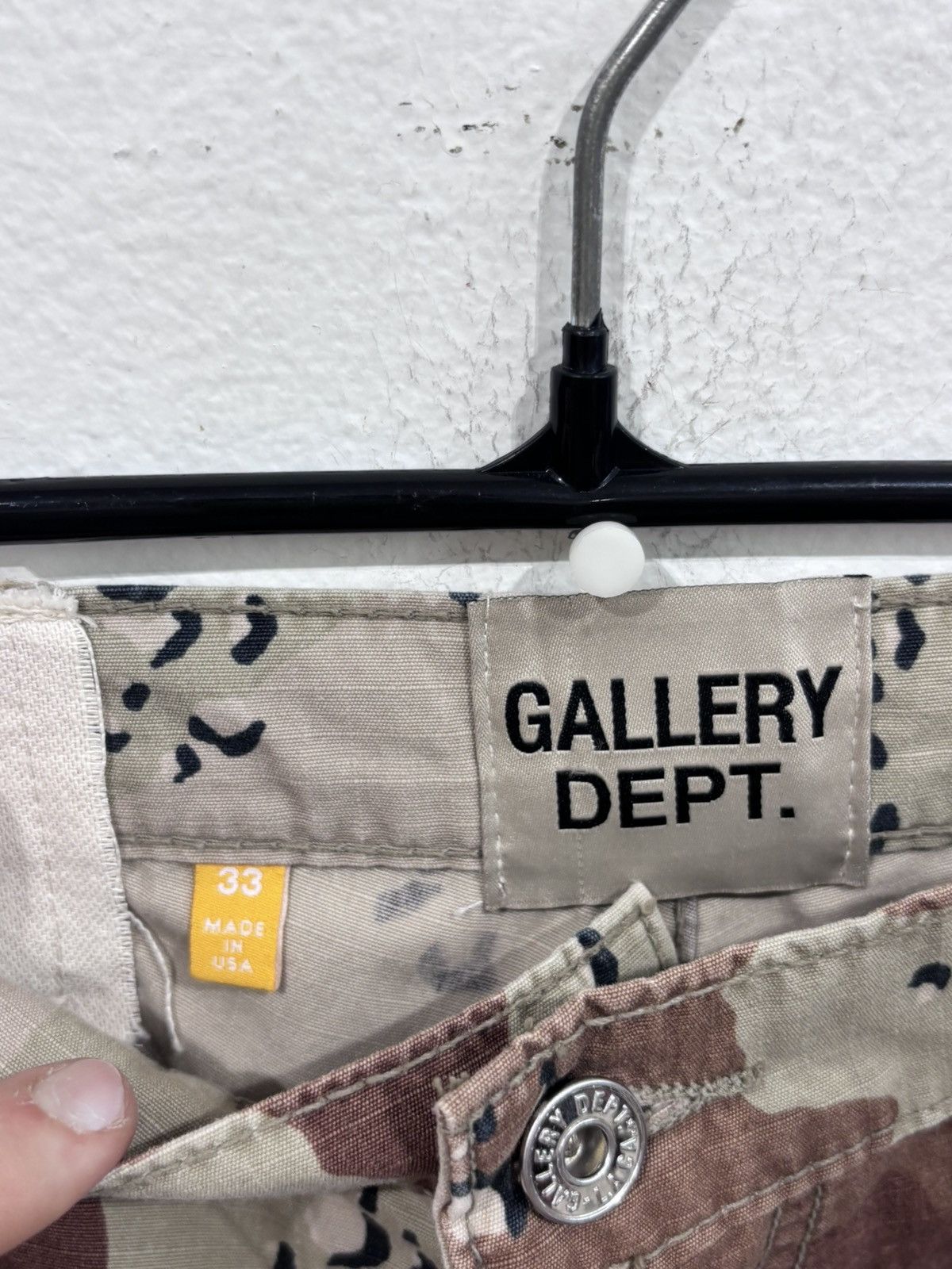 Gallery Dept. Galley Dept. Desert Camo 1 of 1 GGG Patch Jean Size US 33 - 3 Thumbnail