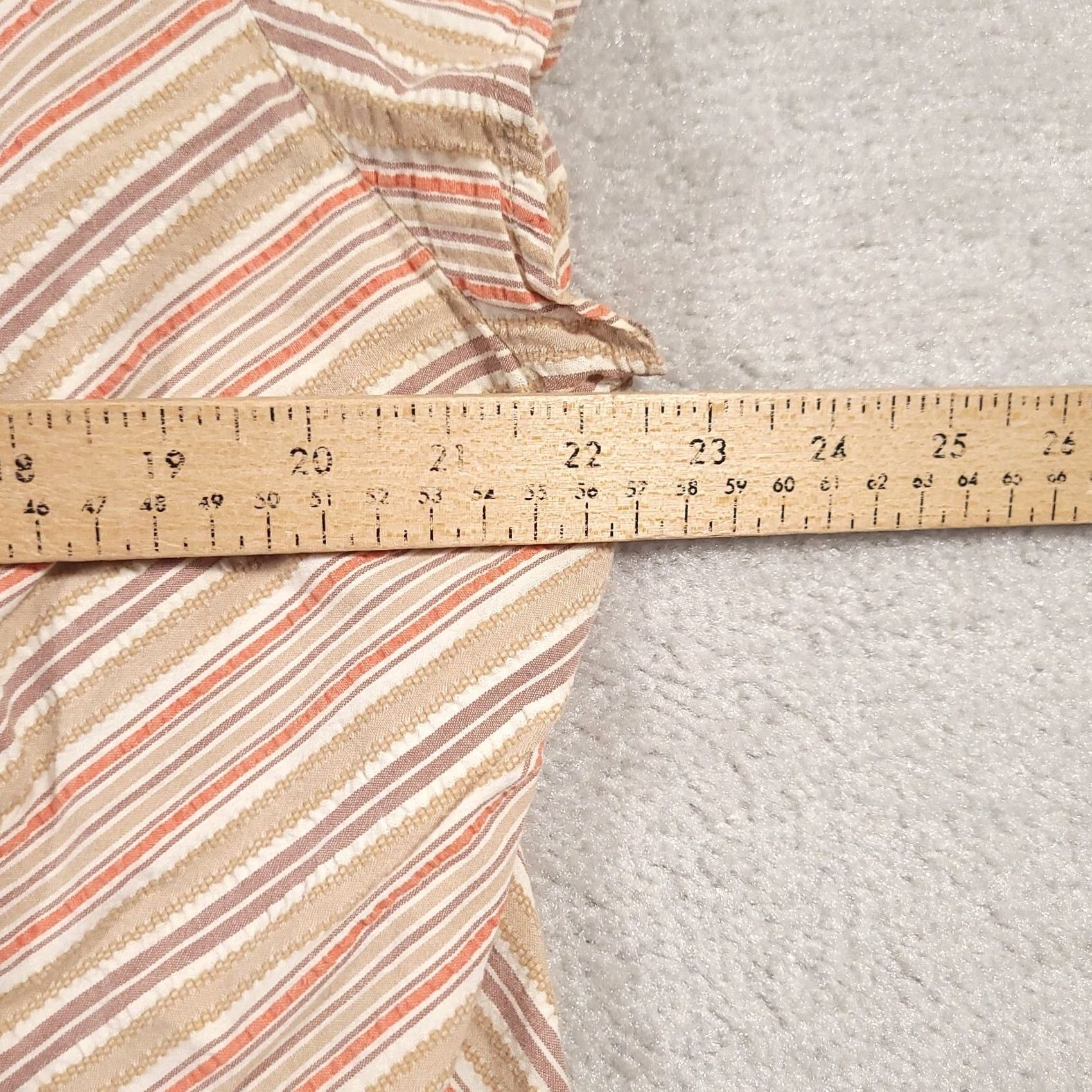Faded Glory VINTAGE Faded Glory Shirt Womens 18/20W Beige Striped Stretch Pearl Snap V Neck Y2K Womens Size XXL / US 16-18 / IT 52-54 - 4 Thumbnail