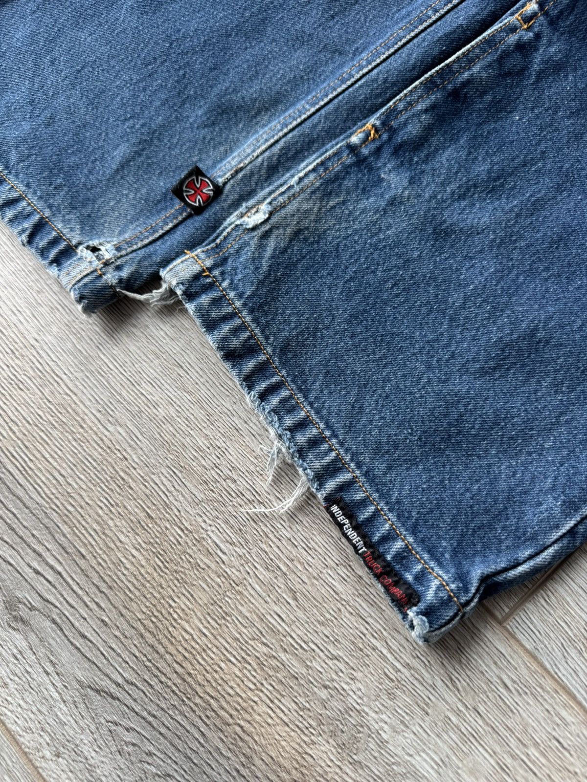 Independent Truck Co. Vintage Independent Truck Company Rap Distressed Jeans Size US 34 / EU 50 - 11 Thumbnail