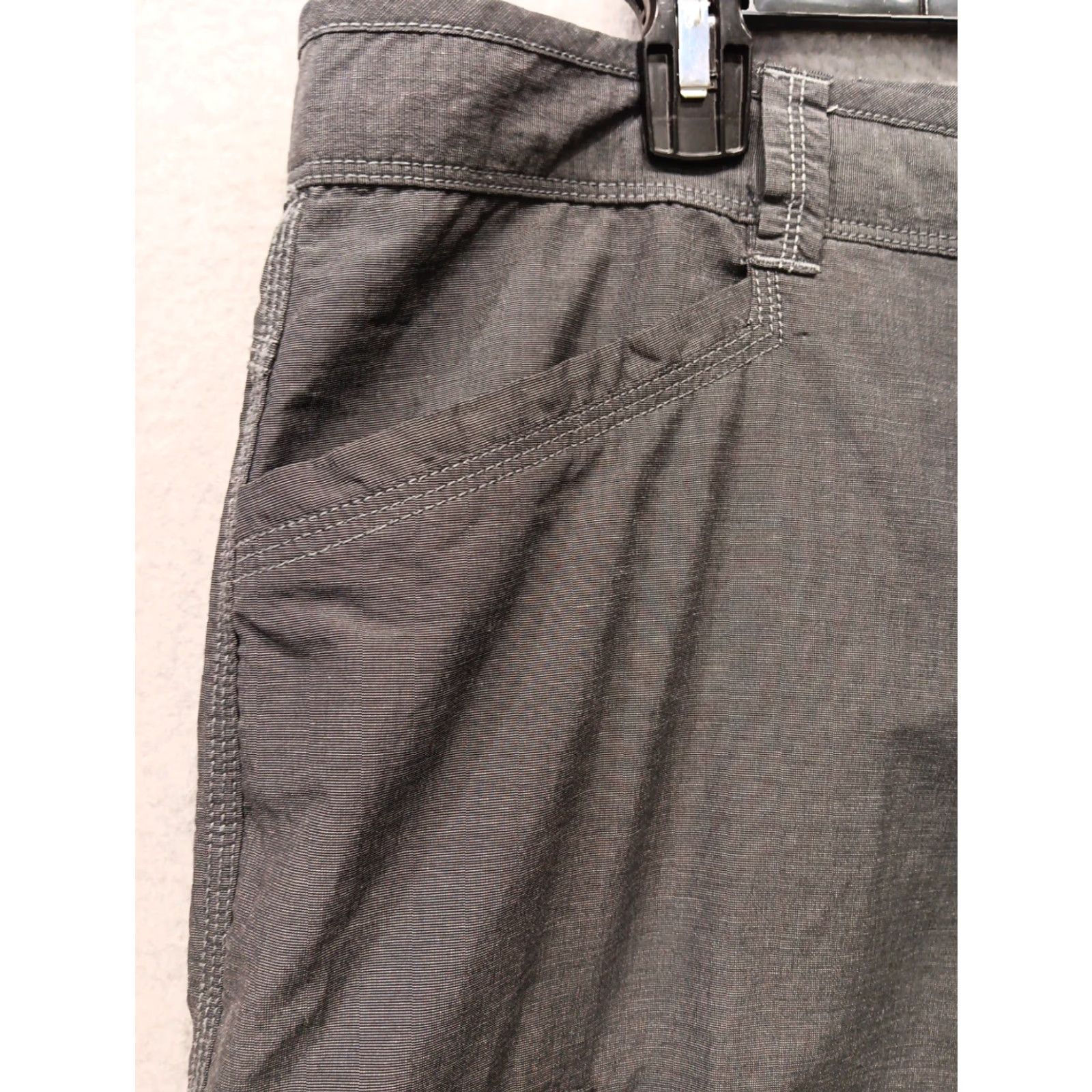 The North Face The North Face Men Cargo Pants Shorts 36 Regular Gray Zip Off Convertible Hiking Shorts Pockets Adjustable Waist 32 Inseam Mens Size US 36 / EU 52 - 4 Thumbnail