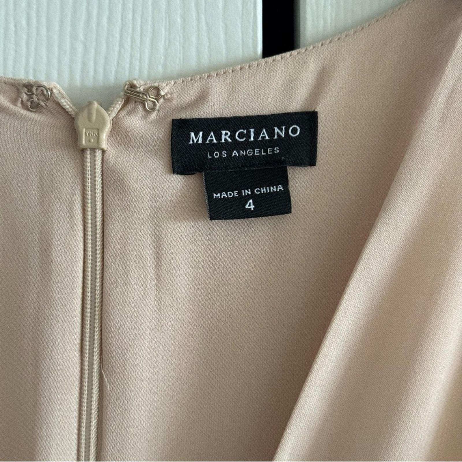 Guess NWOT! GUESS By Marciano, Emmaline Maxi Dress, Size 4 Size S / US 4 / IT 40 - 6 Thumbnail
