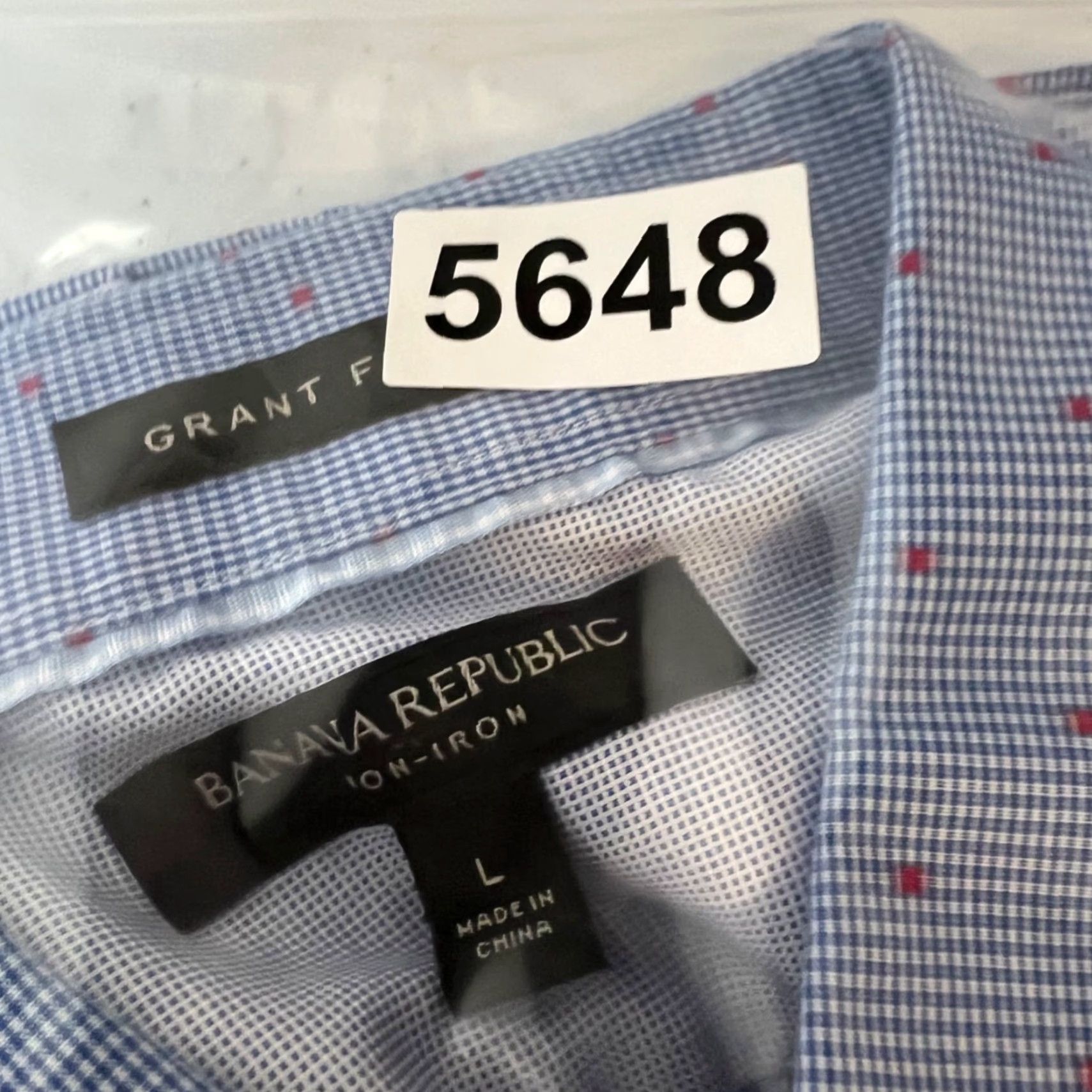 Banana Republic Banana Republic Mens Large Grant Fit Long-Sleeve Shirt Non-Iron Light Blue Dress Shirt Casual Business Slim Check Blue Button Cuff Mens Size US L / EU 52-54 / 3 - 8 Thumbnail