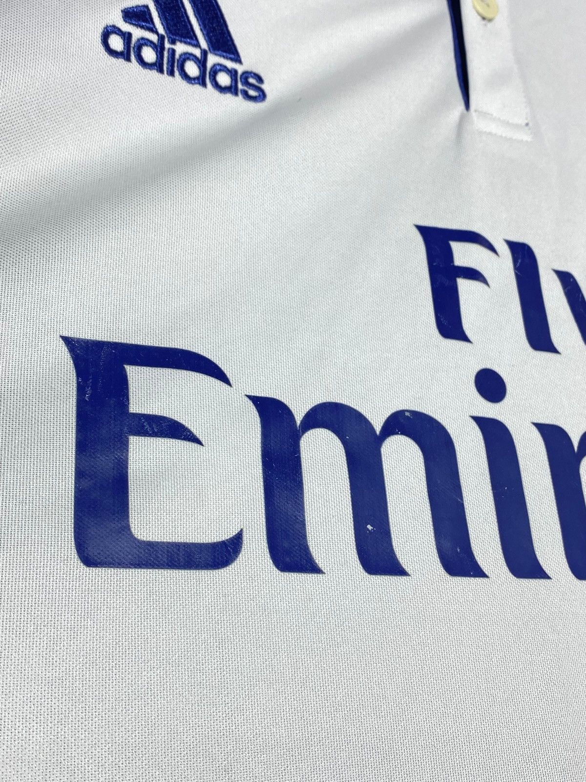 Other 🔥 REAL MADRID ADIDAS JERSEY 2015 HOME KIT VINTAGE ICONIC Size US XL / EU 56 / 4 - 4 Thumbnail