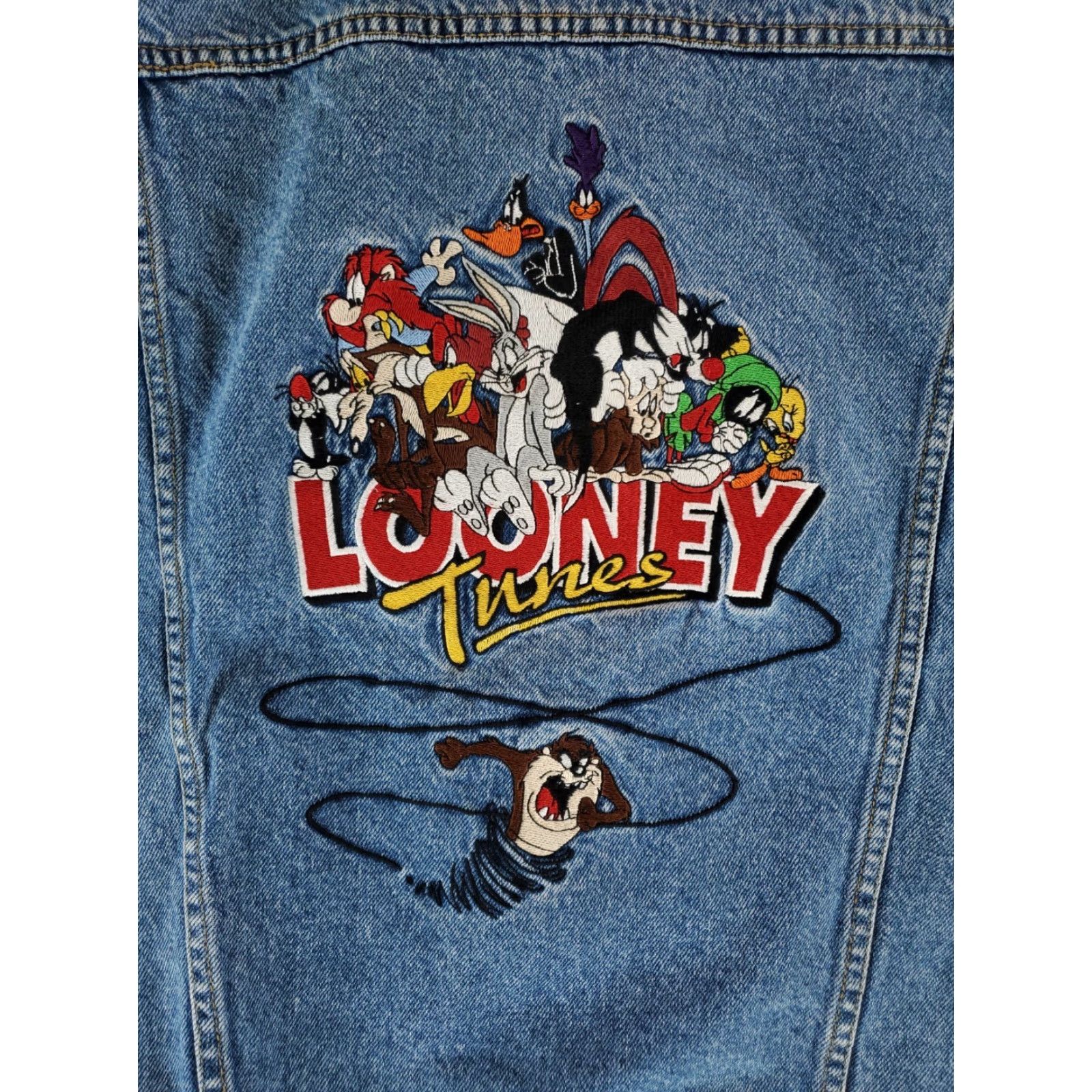 Vintage Looney Tunes Warner Bros Denim Trucker Jacket Embroidered Blue Mens M Bomber Jacket Size US M / EU 48-50 / 2 - 4 Thumbnail