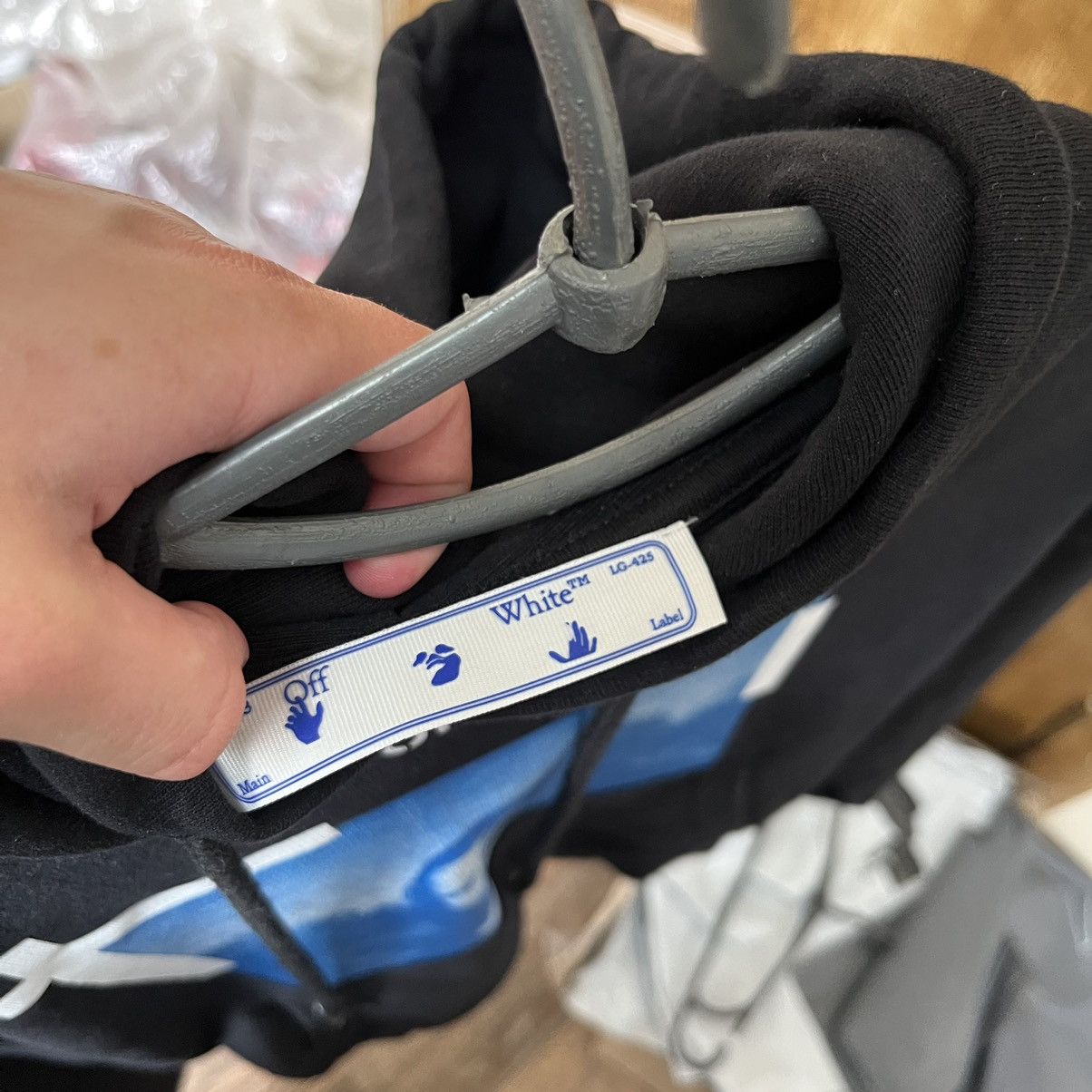 Off-White Off-white hoodie Big Logo Size US S / EU 44-46 / 1 - 9 Thumbnail
