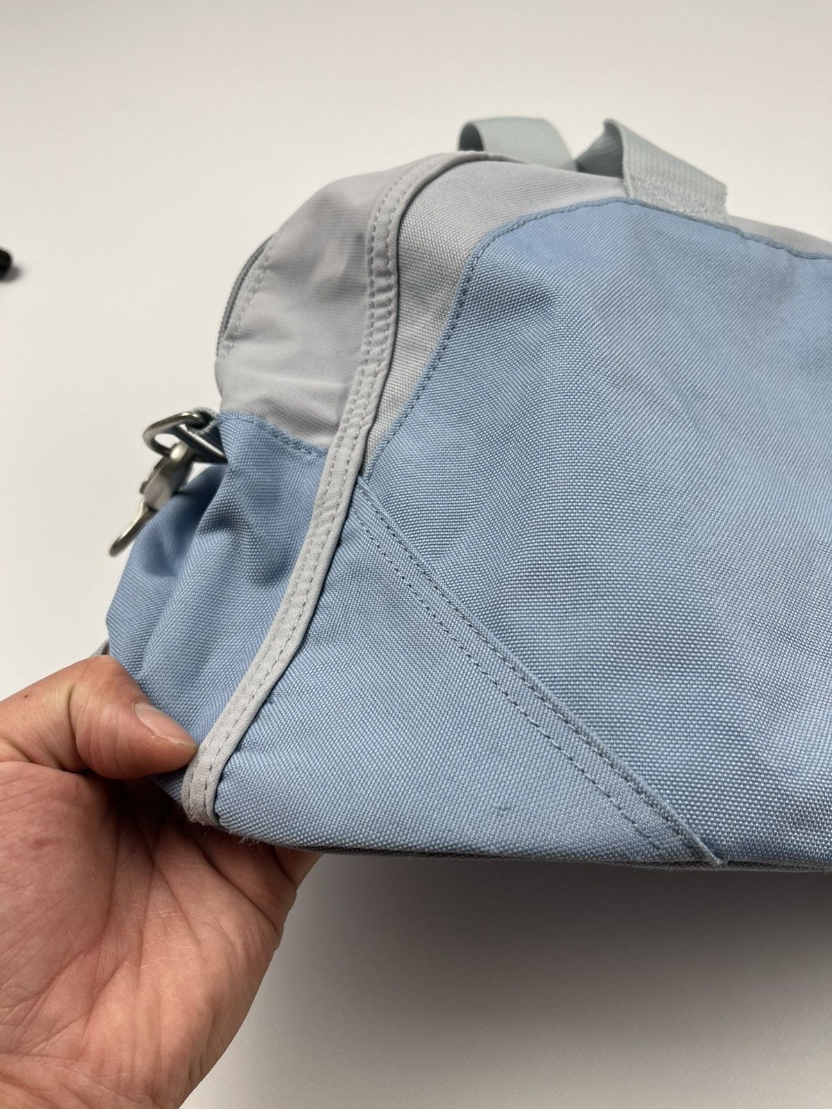 Nike × Vintage Vintage 90s Nike Big Logo Travel Training Gym Bag Y2K Size ONE SIZE - 8 Thumbnail