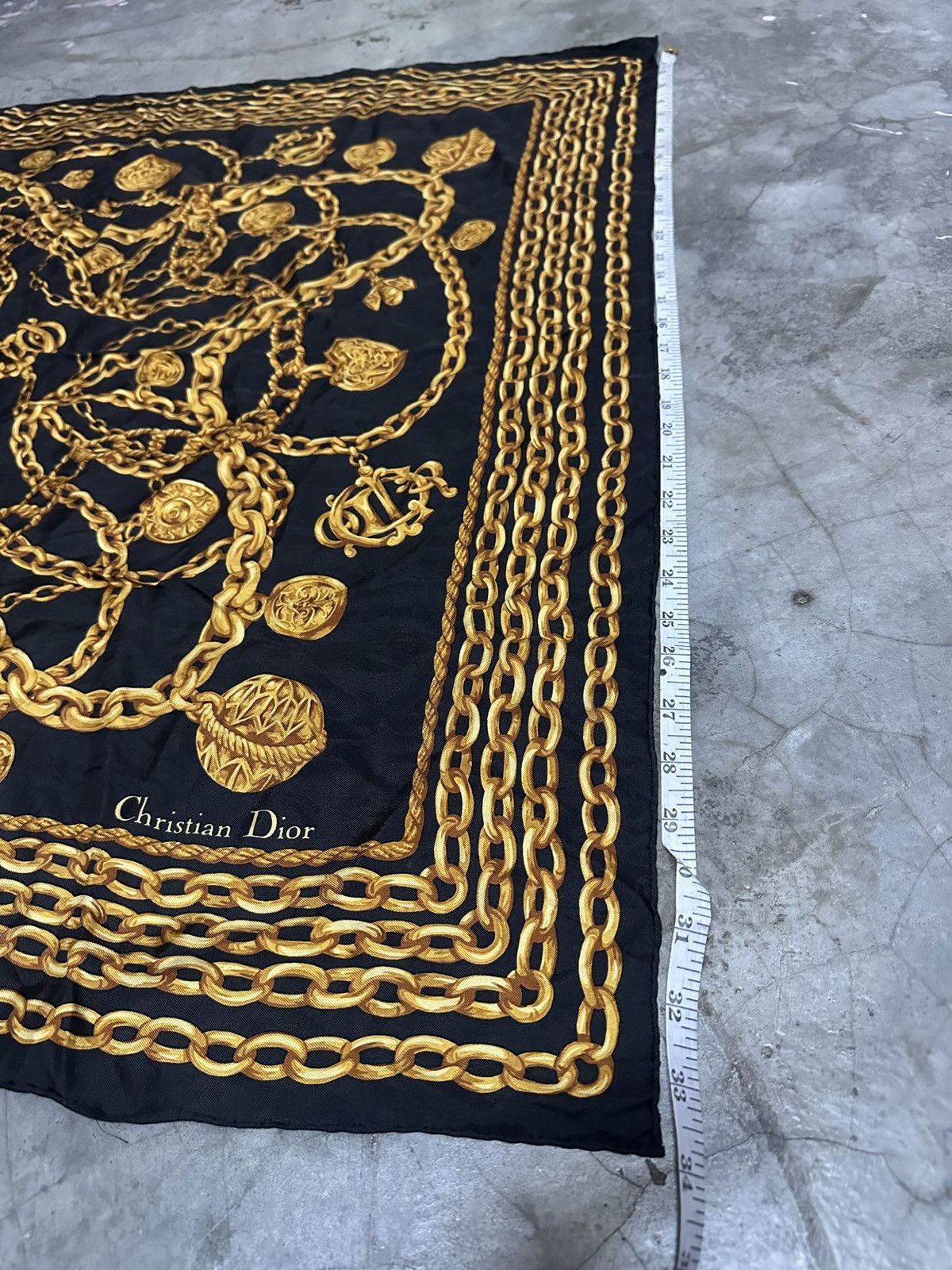 Christian Dior Monsieur × Designer × Vintage Vintage Christian Dior Scarves Size ONE SIZE - 8 Thumbnail