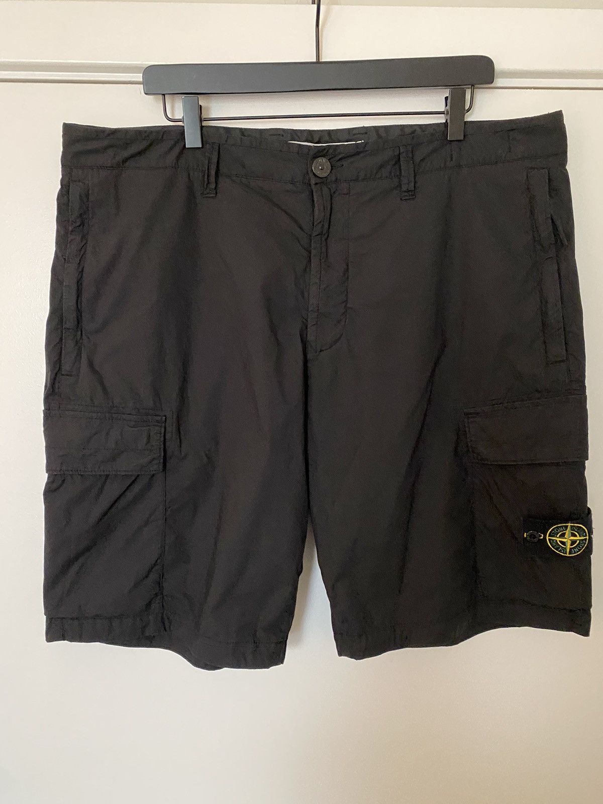 Stone Island Stone Island Bermuda Cargo Shorts Sz38 Size US 38 / EU 54 - 1 Thumbnail