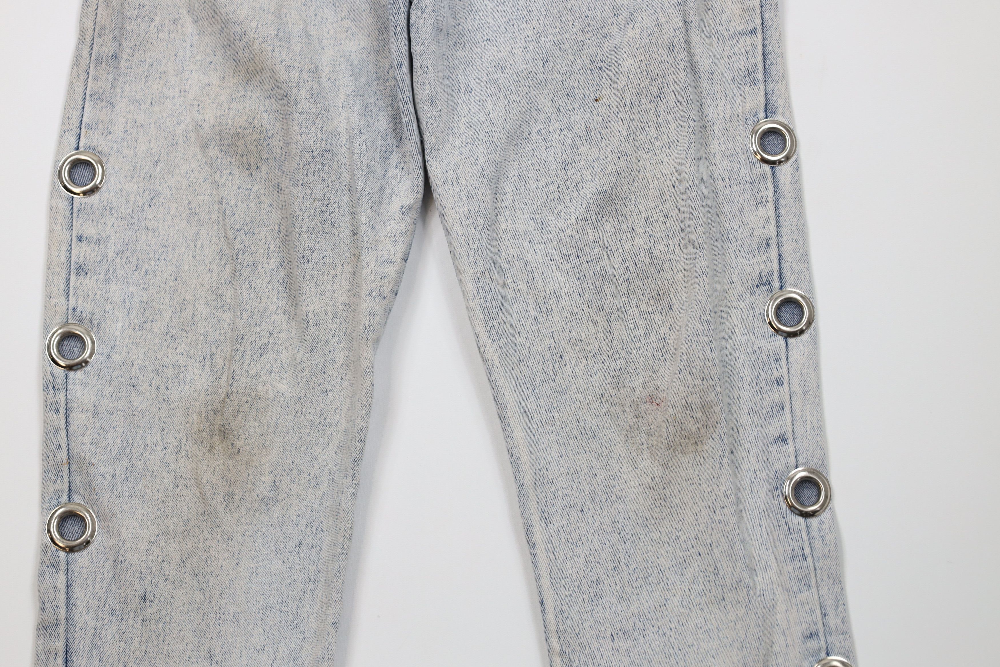 Vintage Vintage 90s Streetwear Acid Wash Rivet Tapered Leg Jeans Size 32" / US 10 / IT 46 - 3 Thumbnail