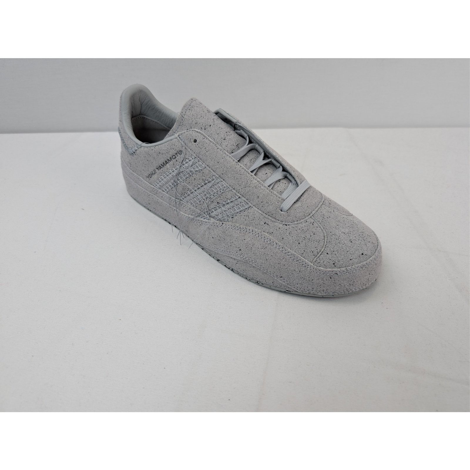 Y-3 o1rshd1 Gazelle Low-Top Sneakers in Gray Size US 8 / EU 41 - 3 Thumbnail