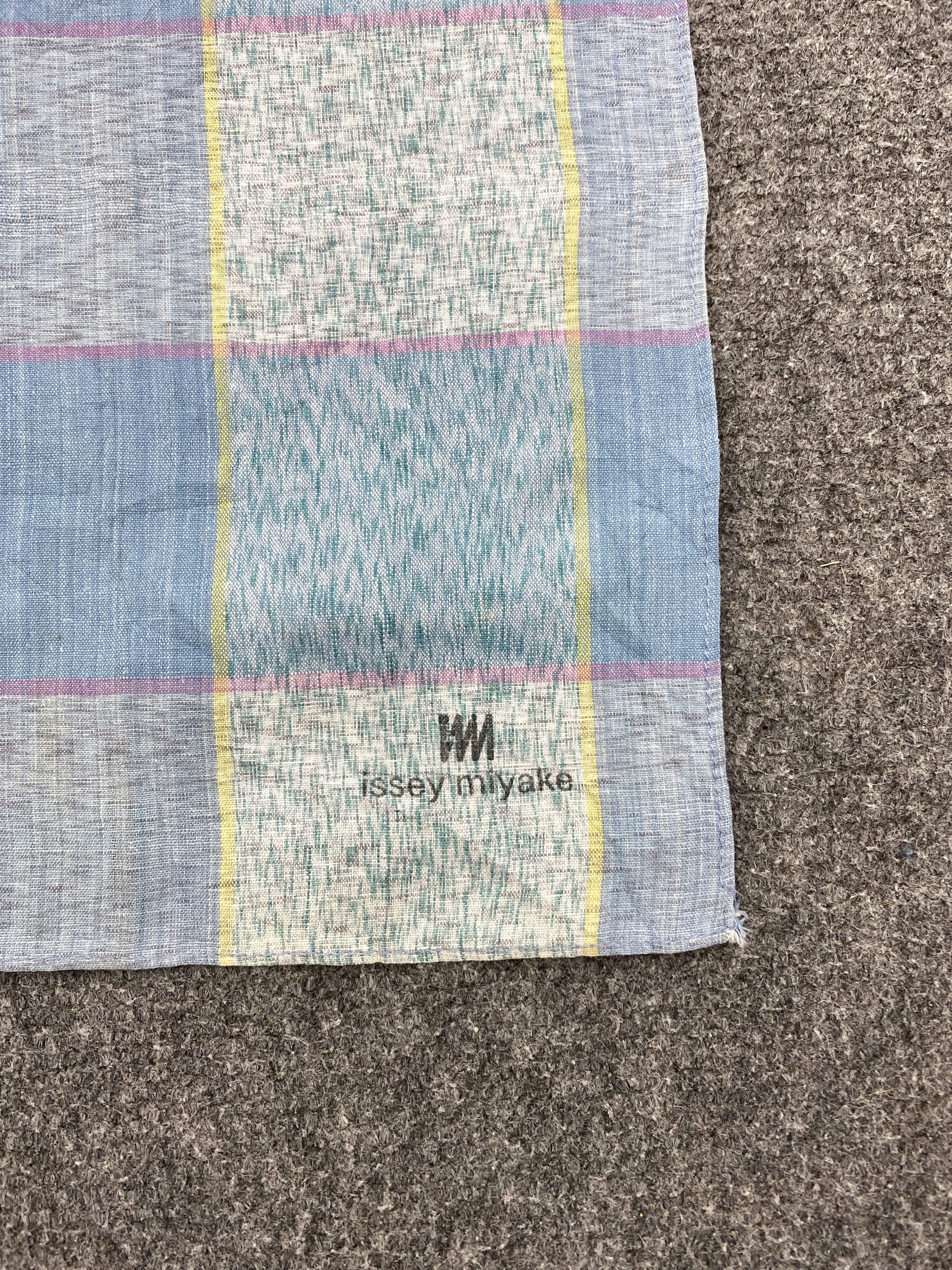 Issey Miyake Vintage Issey Miyake Handkerchief / Neckerchief HKC0808 Size ONE SIZE - 5 Thumbnail