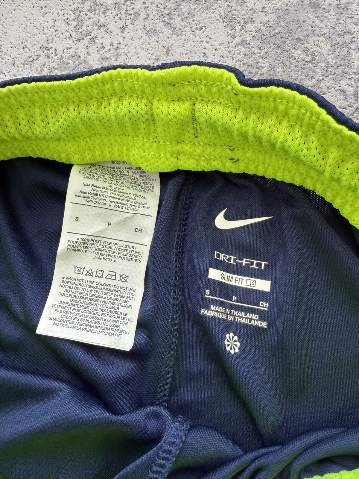 Nike Tottenham Hotspur 2022/2023 Nike Shorts Size US 30 / EU 46 - 4 Thumbnail