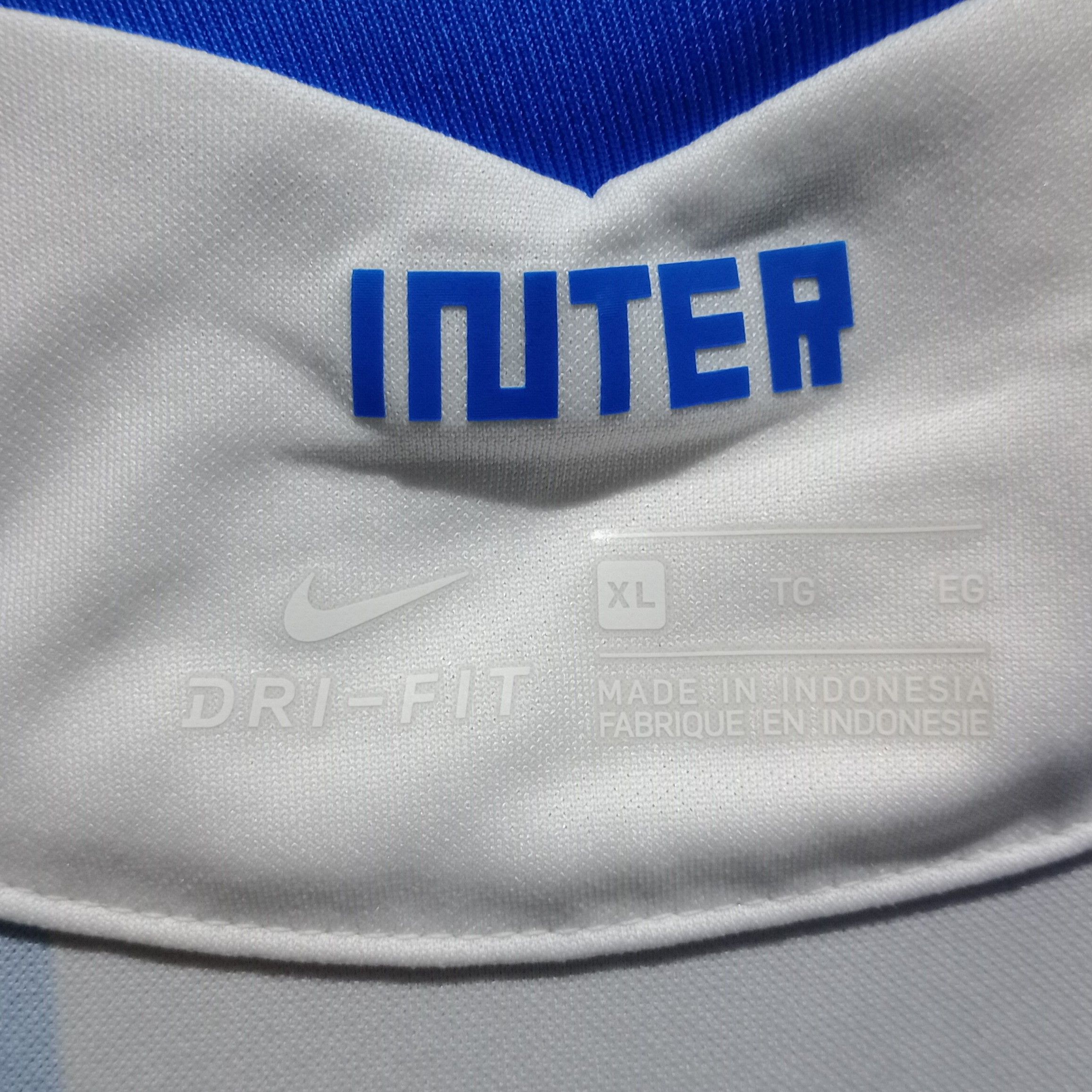 Nike Inter Milan 2020-2021 Away Jersey Lautaro Martinez 10 Size US XL / EU 56 / 4 - 5 Thumbnail