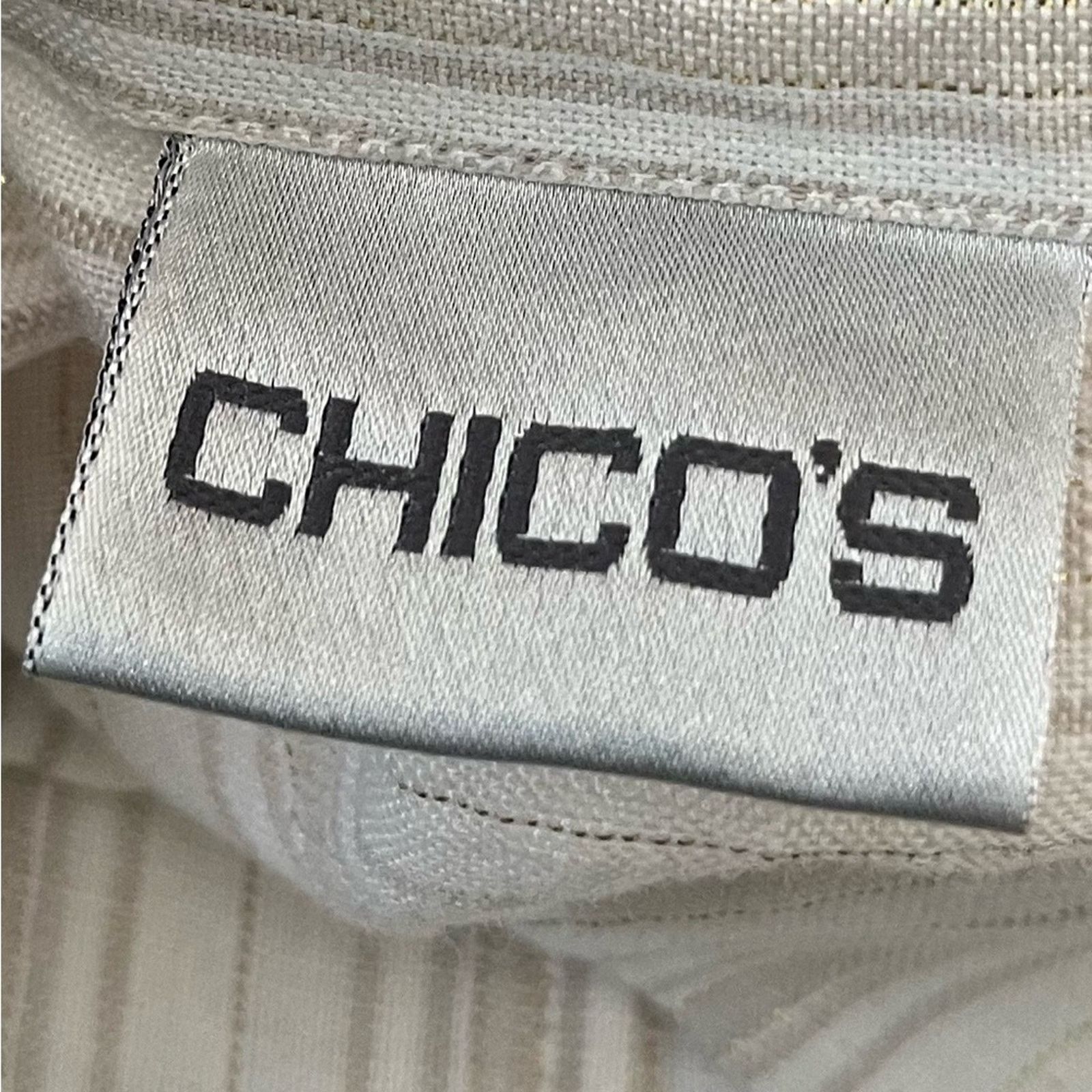 Chicos Chico’s 99% linen long sleeve button front blouse,size 1 (8) Size M / US 6-8 / IT 42-44 - 4 Thumbnail