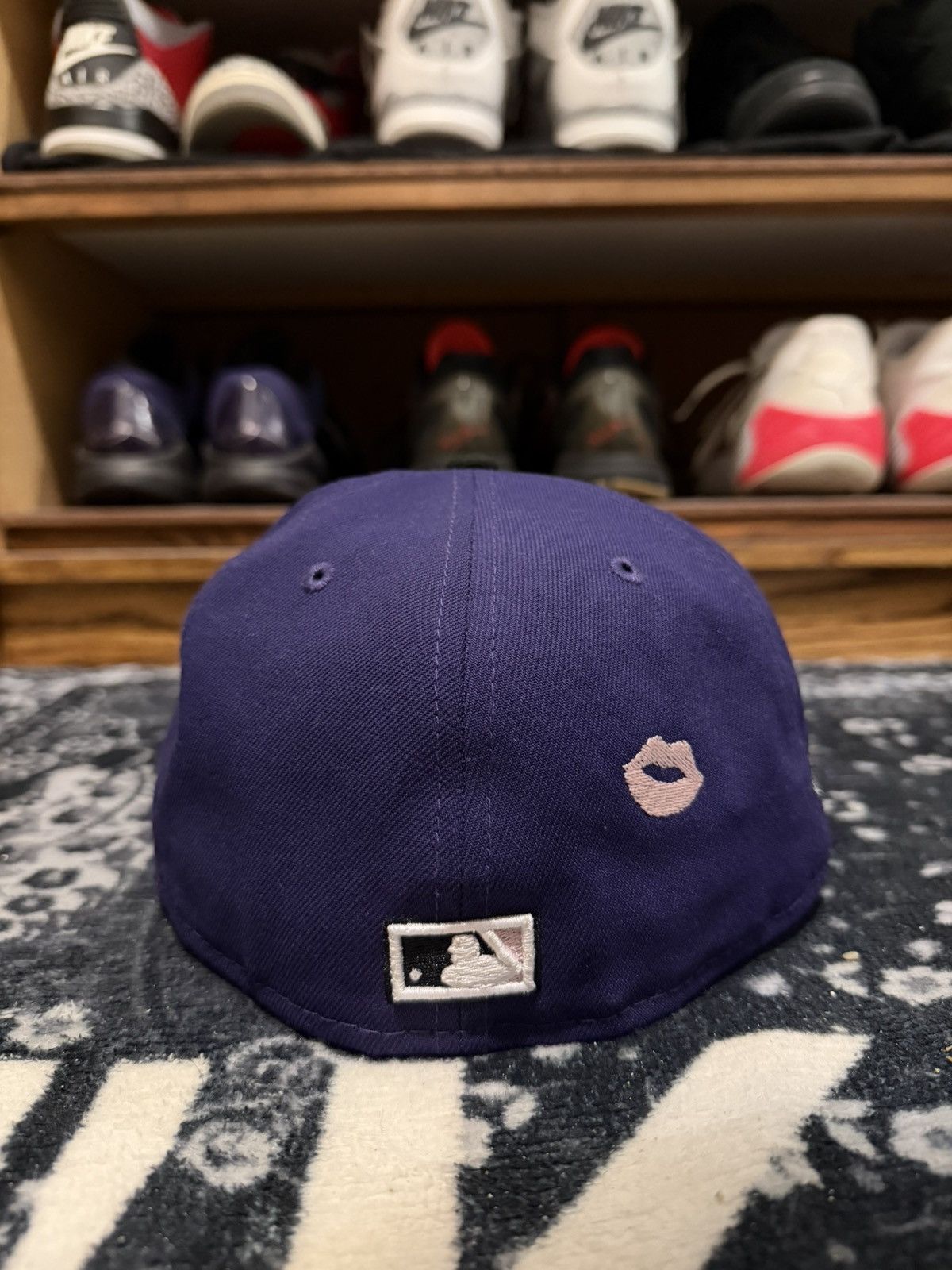 New Era YANKEES PURPLE AND BLACK FITTED HAT Size 26 - 3 Thumbnail