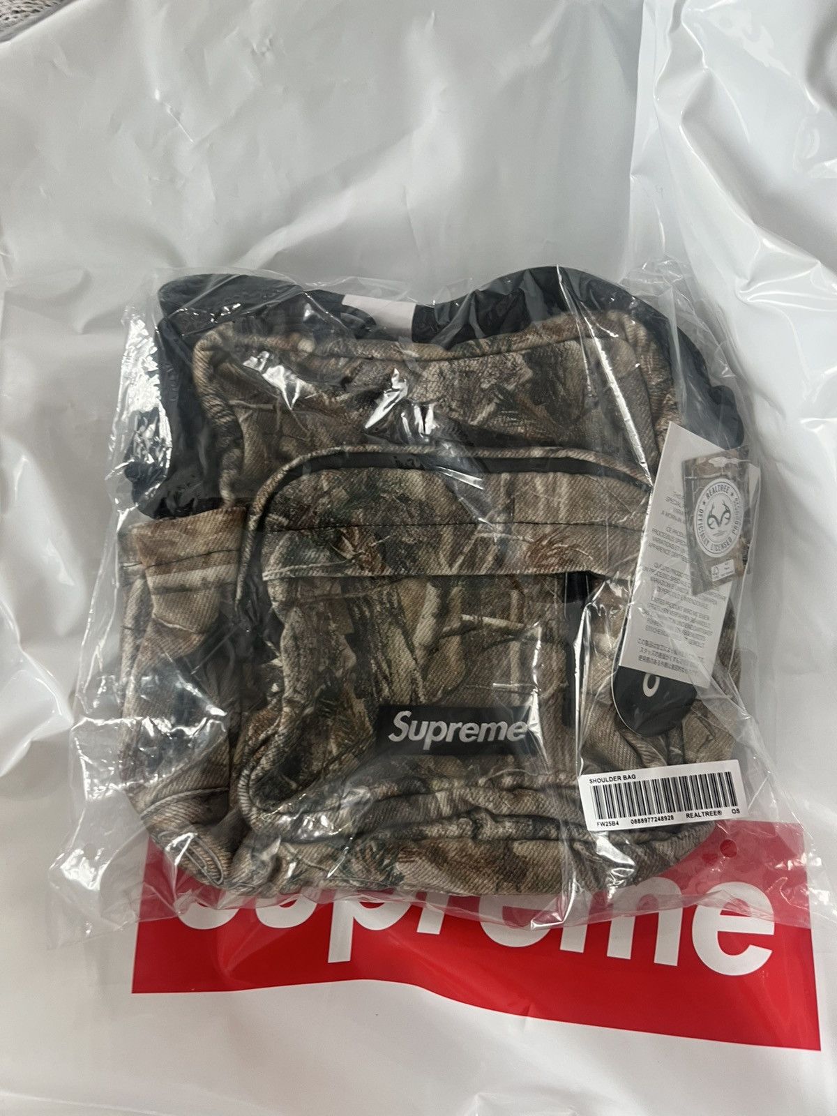 Supreme Supreme Fw25 Shoulder Bag Camo Size ONE SIZE - 1 Thumbnail