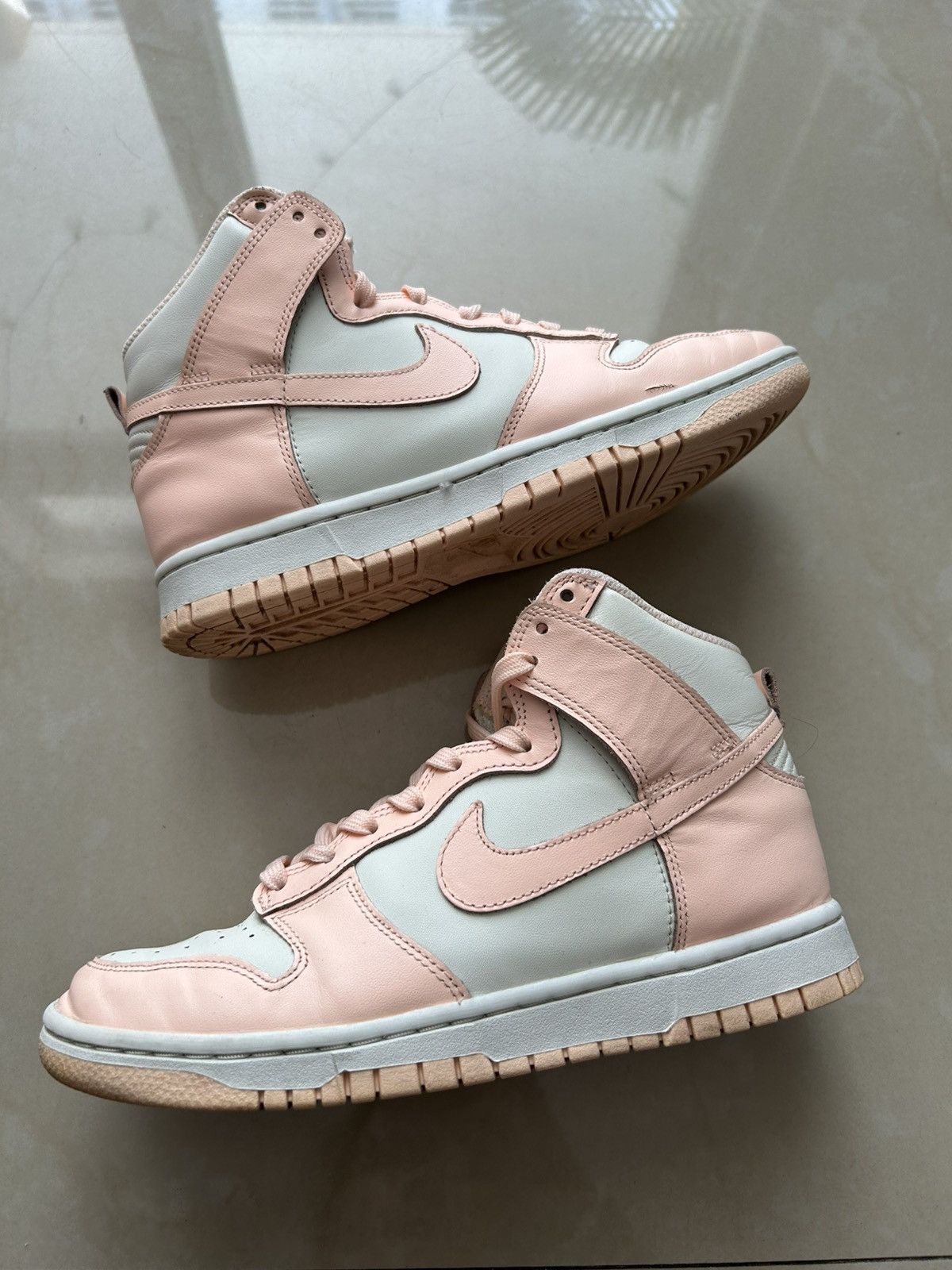 Nike Nike Dunk High Crimson Tint Size US 7.5 / IT 37.5 - 1 Thumbnail