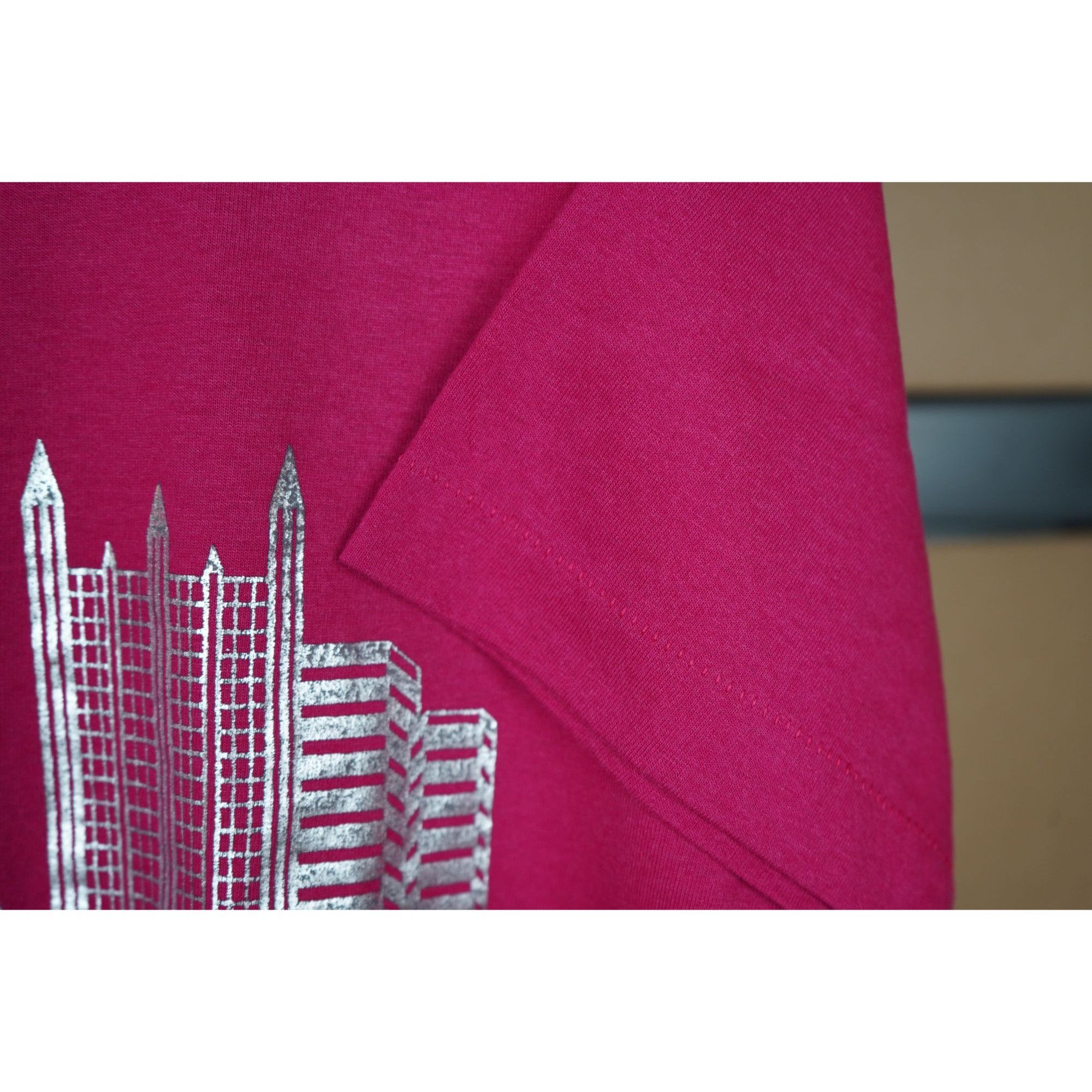 Vintage Vintage Pittsburgh Pink Tshirt Men's M Screens Stars #452 Size US M / EU 48-50 / 2 - 5 Thumbnail