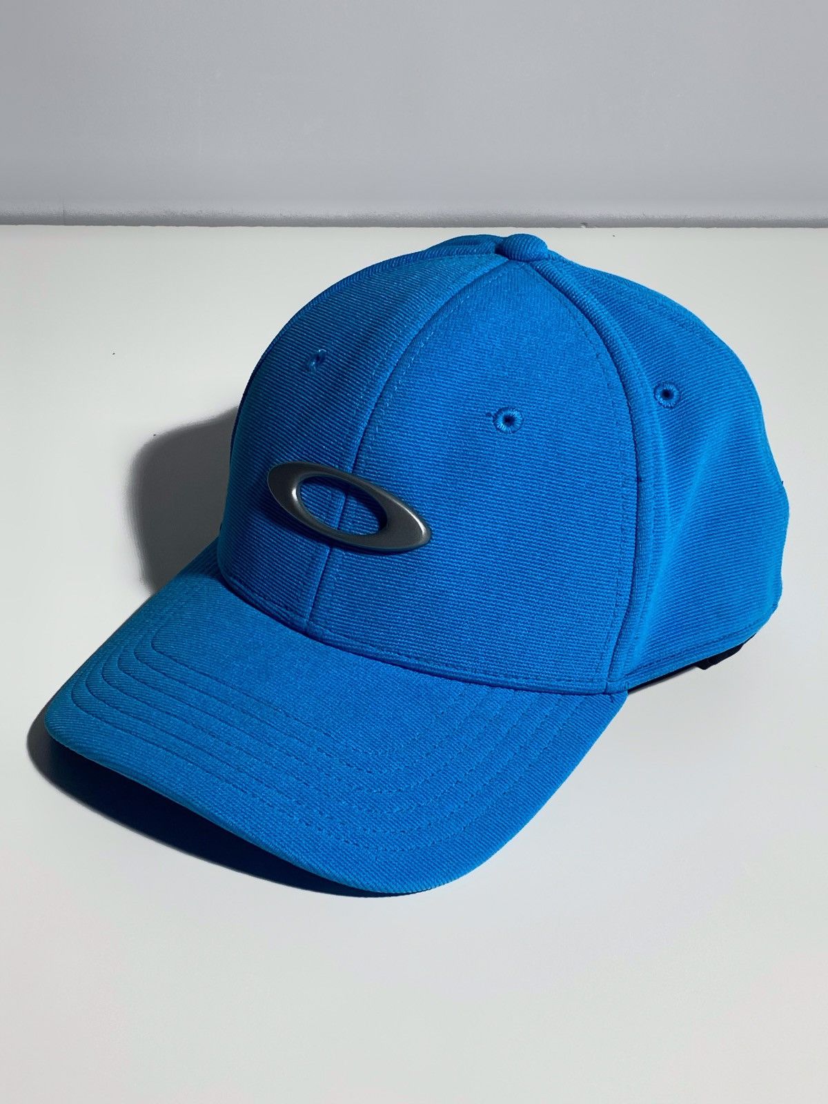 Oakley 🔥Y2K OAKLEY METAL ICON FLEX FIT CAP BLUE RARE GORPCORE STYLE Size ONE SIZE - 5 Thumbnail
