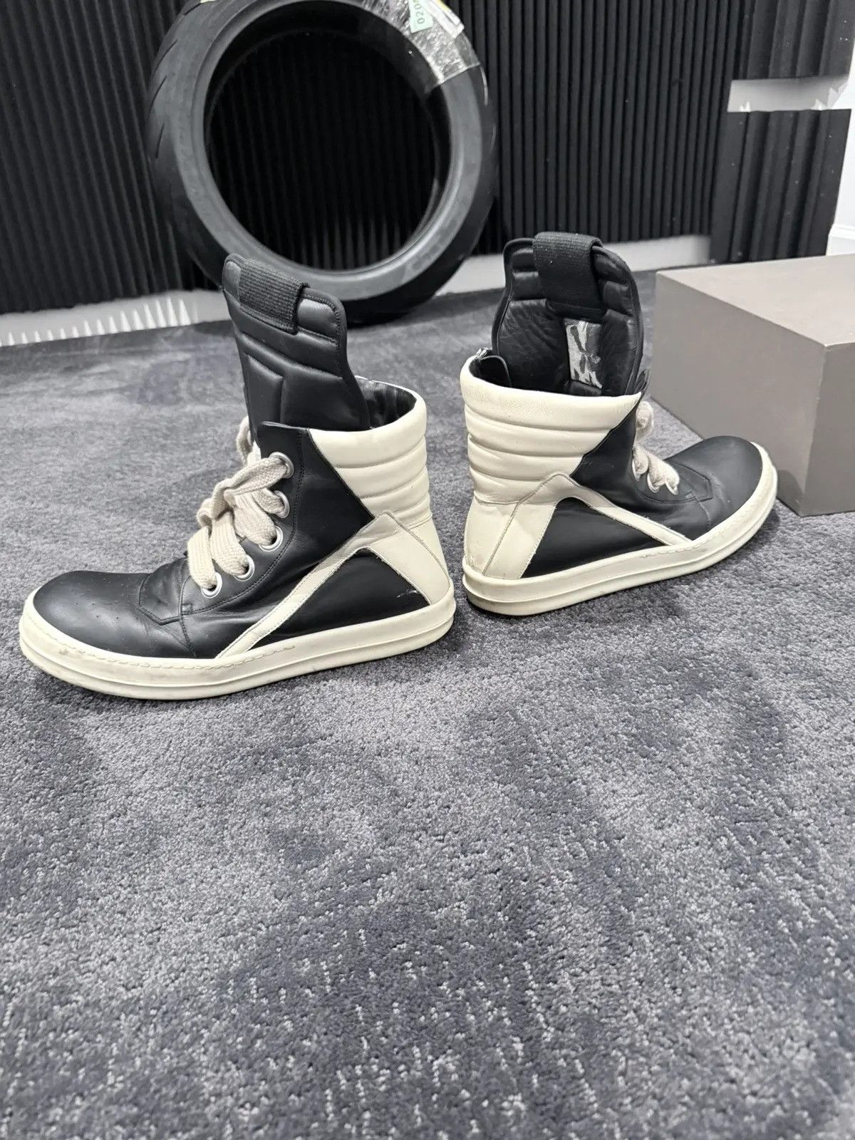 Rick Owens Rick Owens “Big Lace” Geobaskets Size US 12 / EU 45 - 3 Thumbnail