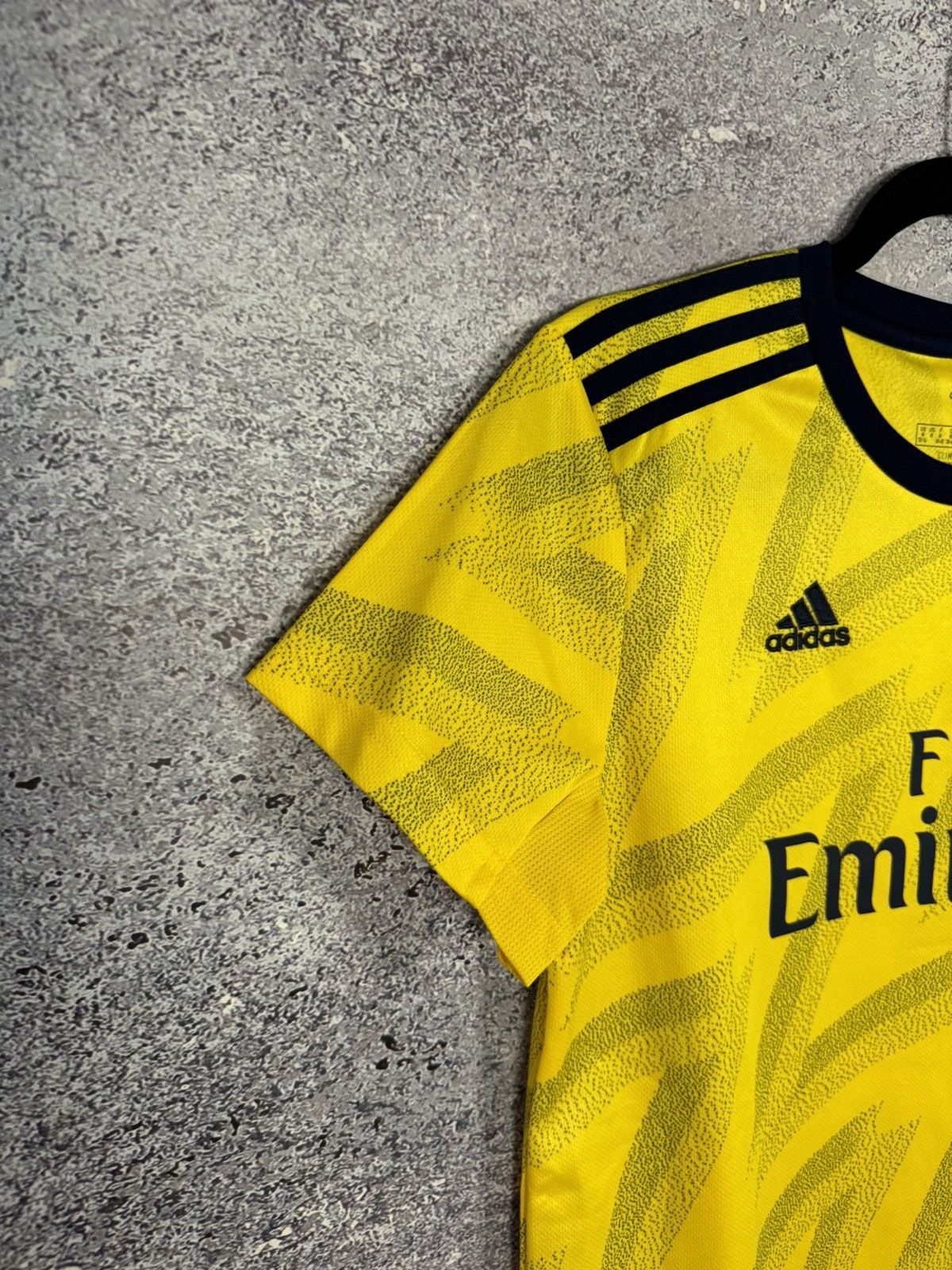 Adidas × Vintage Vintage Arsenal 2019/20 woman Adidas Jersey Blokcore Size US S / EU 44-46 / 1 - 5 Thumbnail
