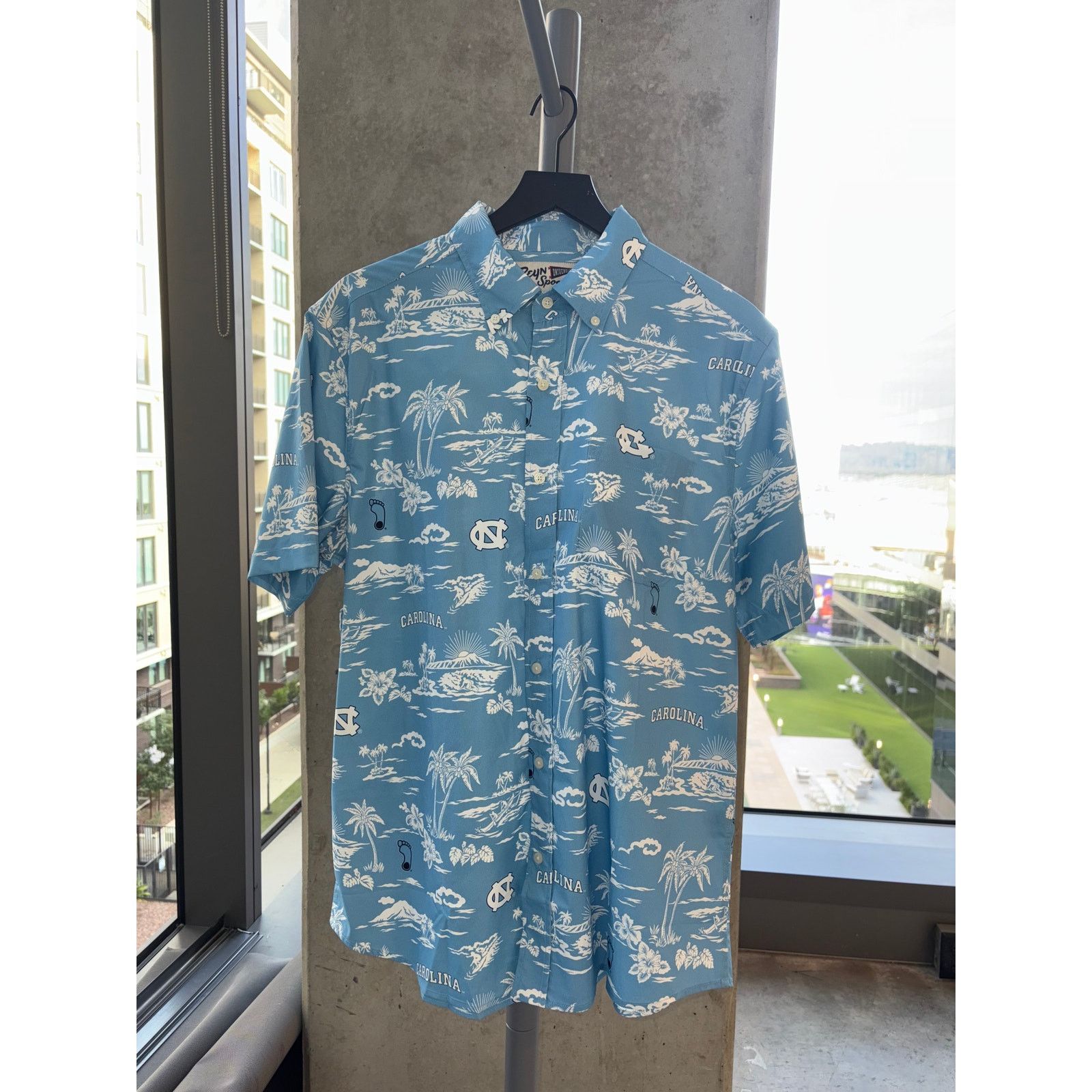 Reyn Spooner University of North Carolina UNC Kekai Performance Shirt Size US L / EU 52-54 / 3 - 3 Thumbnail