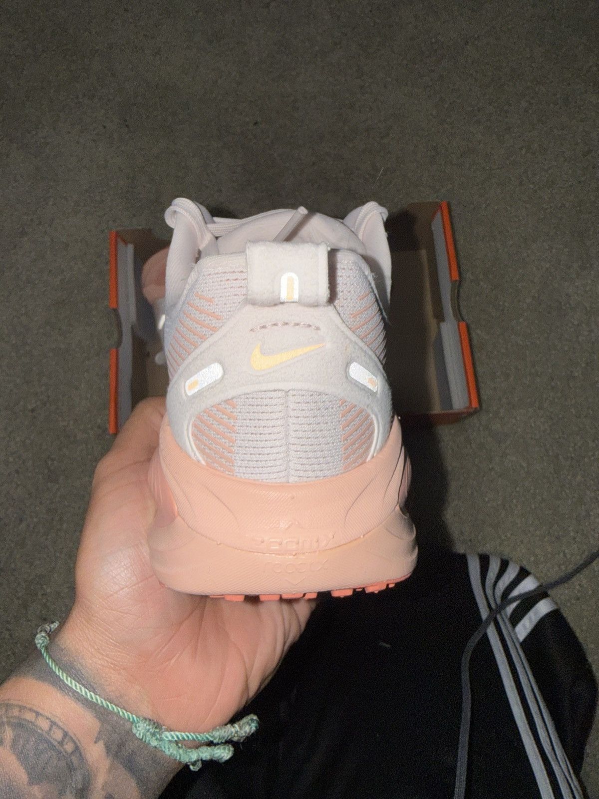 Nike Nike vomero 18 soft pink Size US 6.5 / IT 36.5 - 4 Thumbnail
