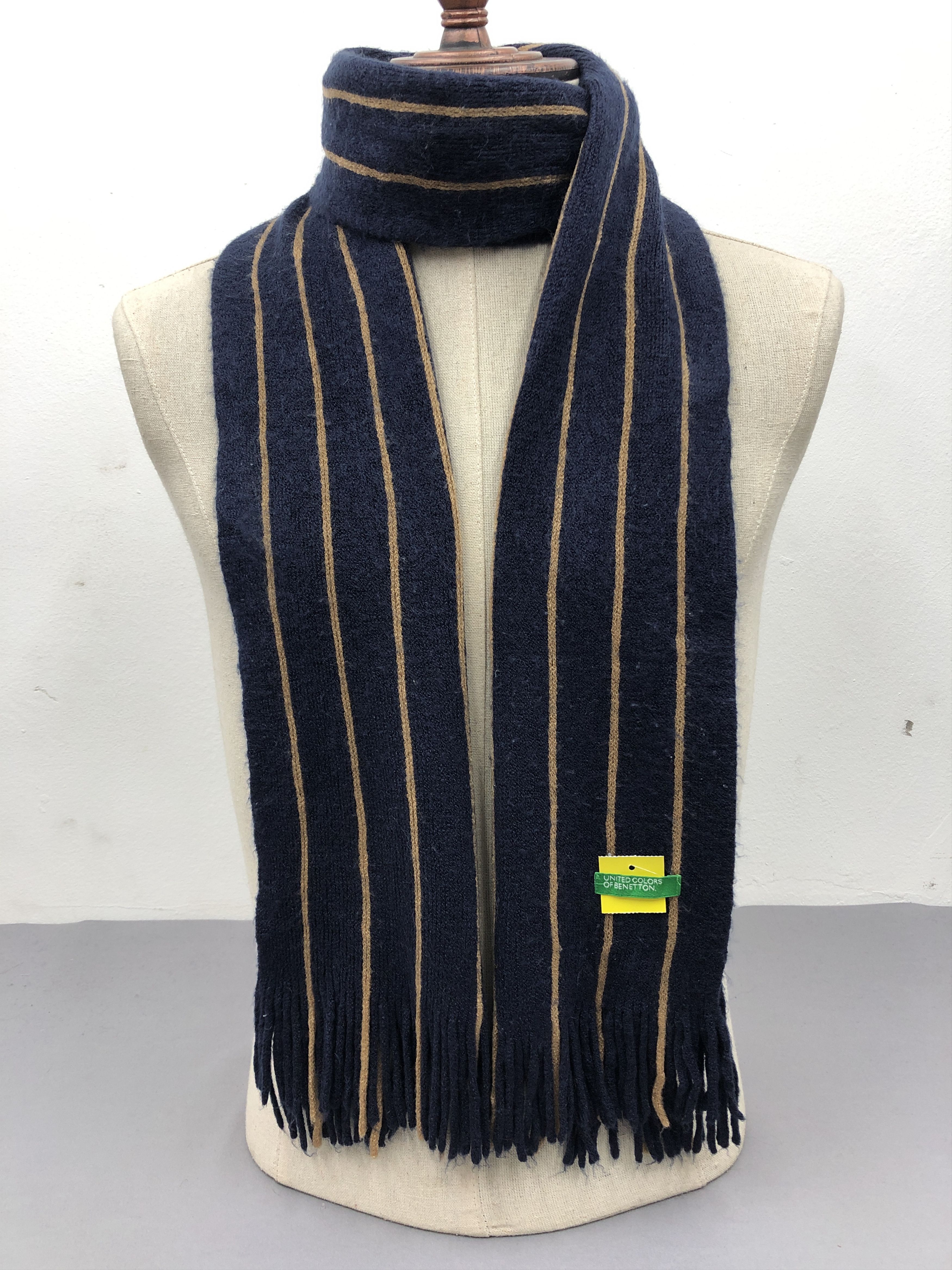 Benetton Vintage Benetton Scarf / Muffler / Neckwear Size ONE SIZE - 1 Thumbnail