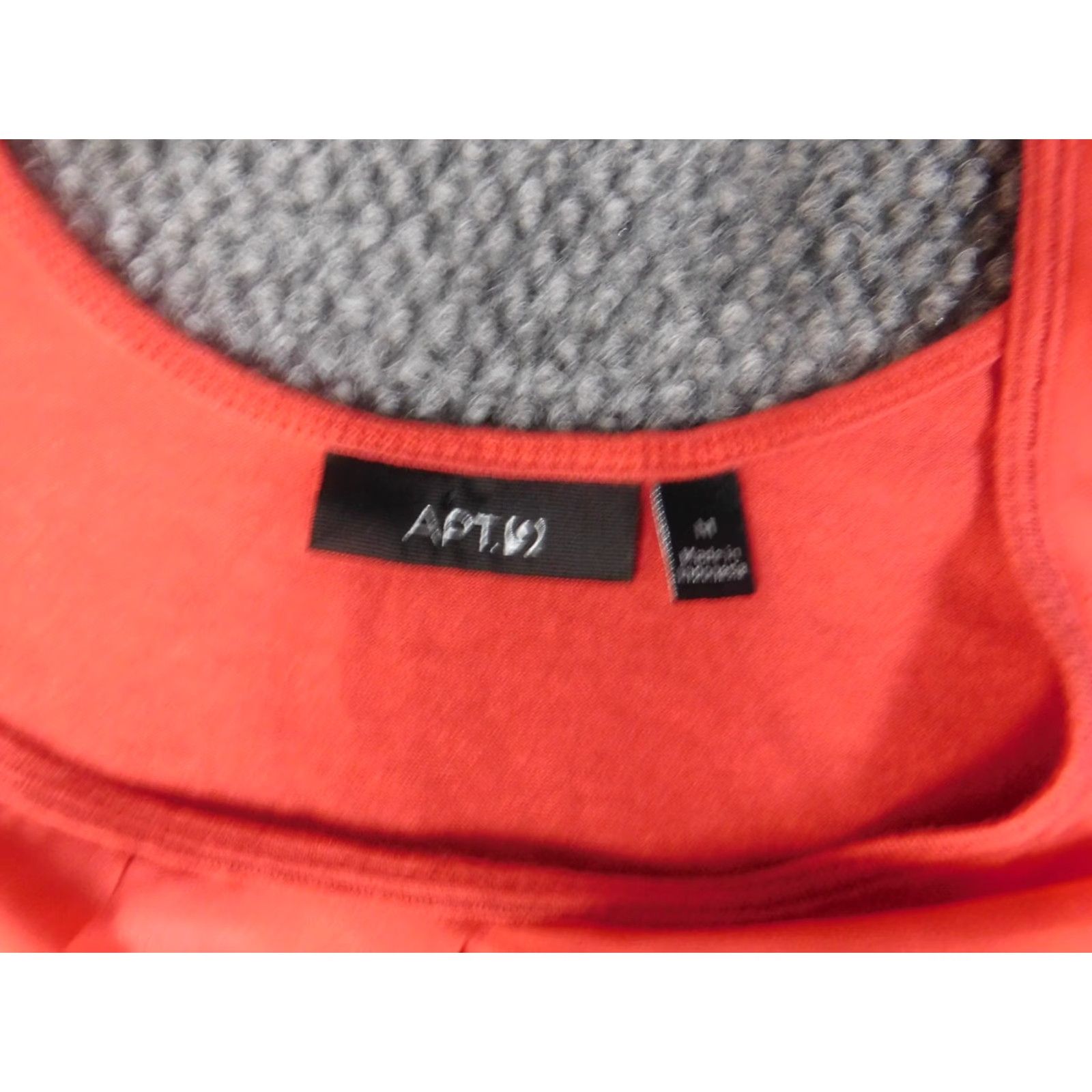 Apt. 9 Apt. 9 Blouse Women M Red Cap Sleeve Crew Neck Pullover Ruffle Button Solid Rayon Casual Basic Stretch Size M / US 6-8 / IT 42-44 - 7 Thumbnail