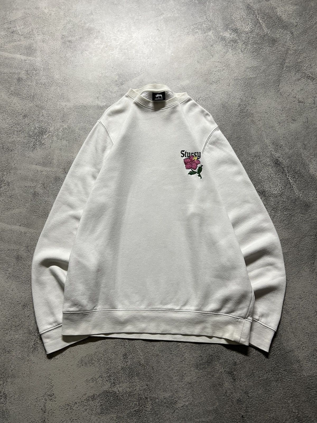 Stussy Vintage Y2k Stussy 🌸 California White 🤍 USA Sweatshirt 00’s Size US M / EU 48-50 / 2 - 1 Thumbnail