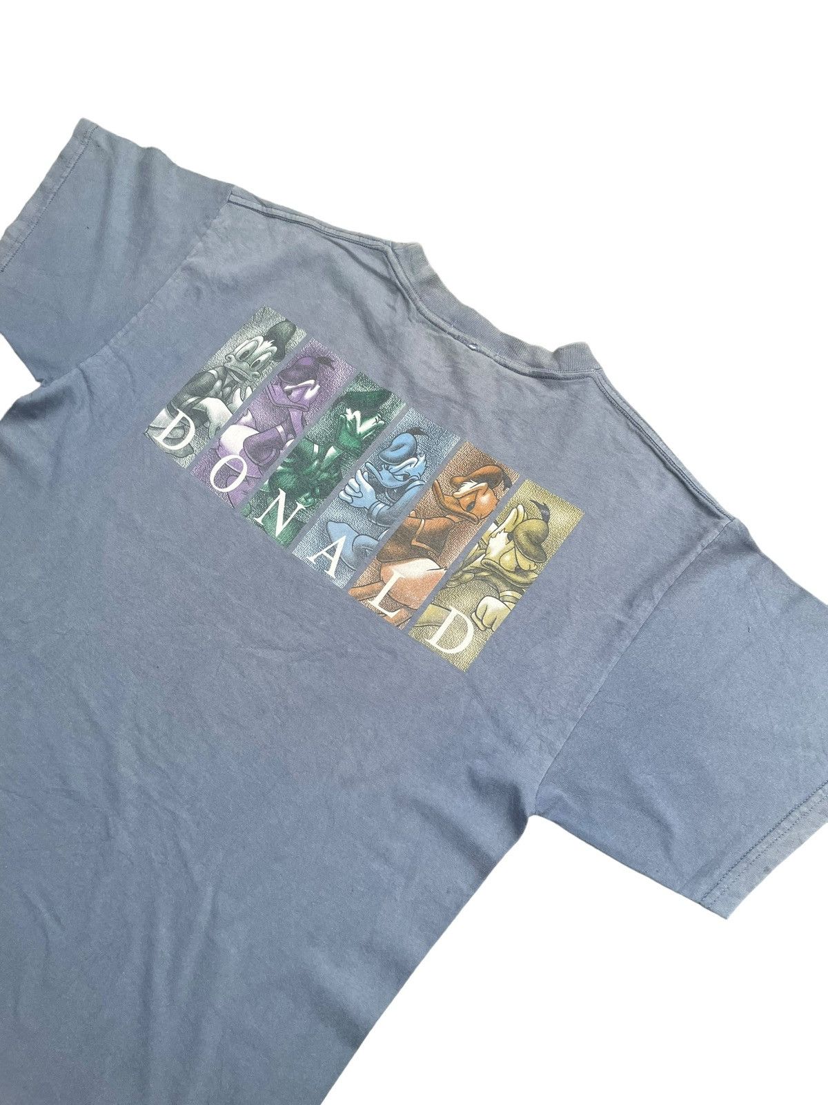Disney × Vintage Vintage Donald Duck Tokyo Disneland Tshirt Size US L / EU 52-54 / 3 - 5 Thumbnail
