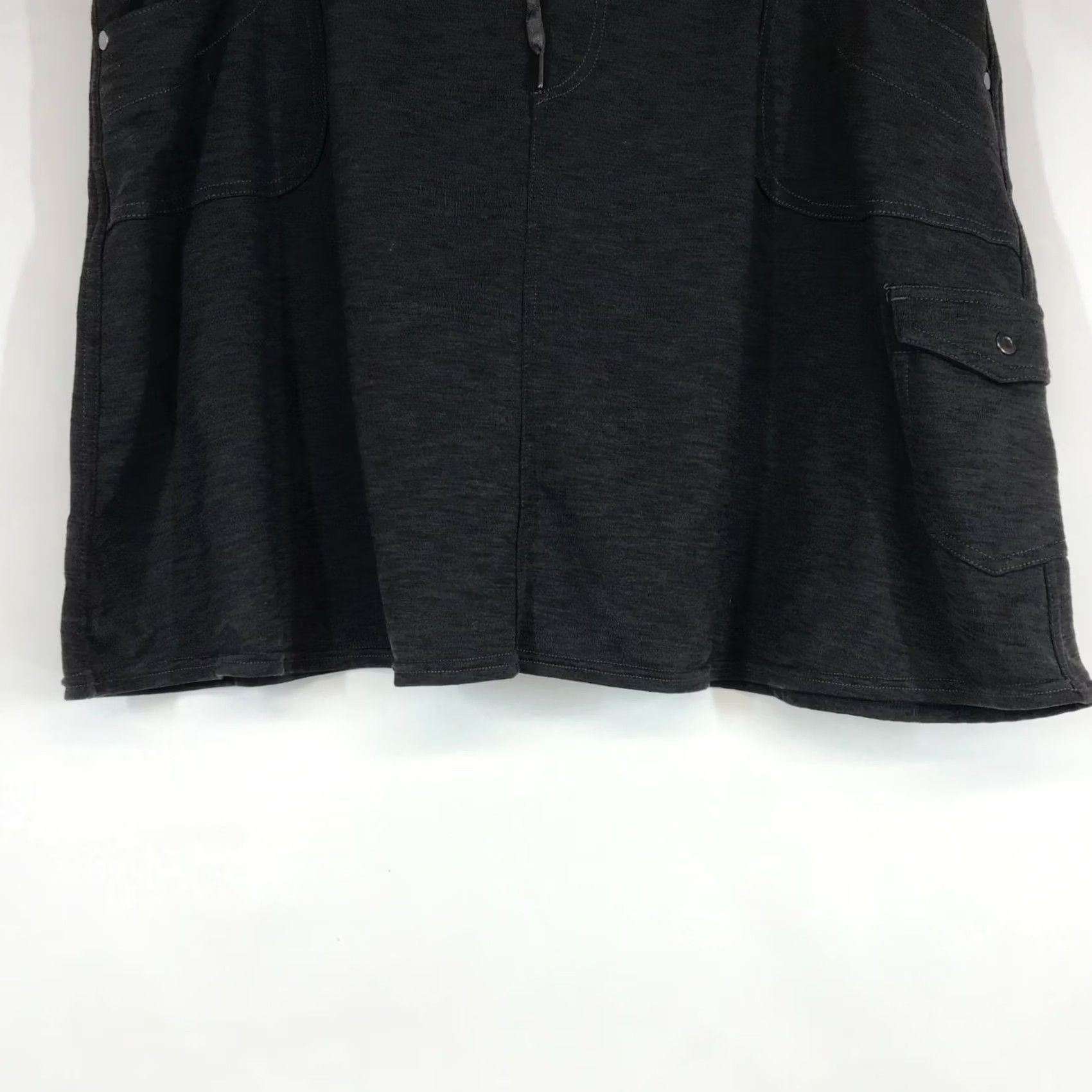 Vintage KUHL WOMEN'S XL GRAY BLACK DRAWSTRING WAIST POLYESTER BLEND SKORT W/POCKETS Size ONE SIZE - 3 Thumbnail